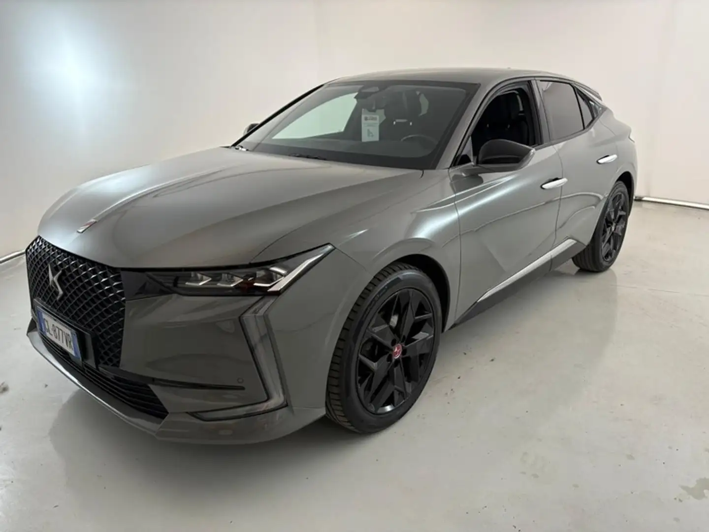 DS Automobiles DS 4 1.5 BlueHDi Performance Line+ Gris - 1