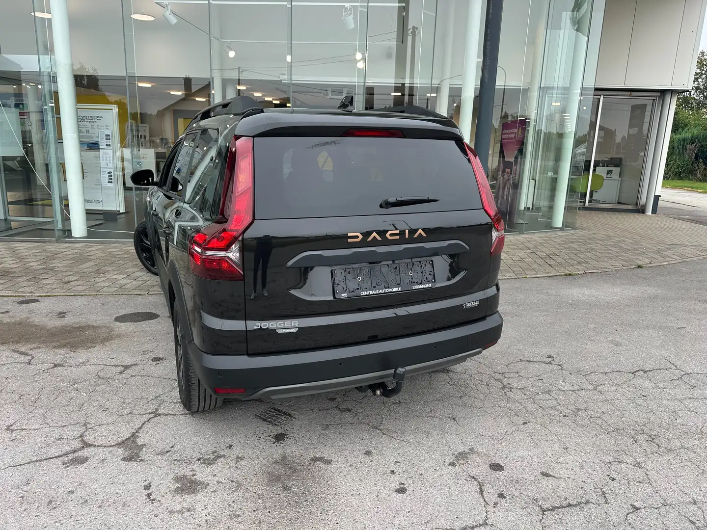 Dacia Jogger Jogger EXTREM 7PL Hybride *** GARANTIE 48mois *** Zwart - 2