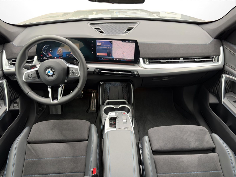 BMW X1 sDrive 18i M Sport Pro 19" Pano eAHK — photo 9