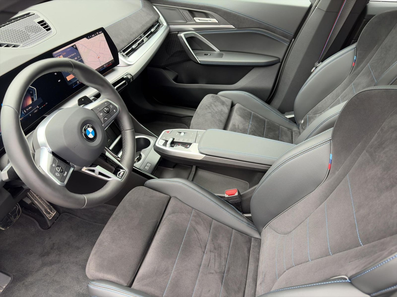 BMW X1 sDrive 18i M Sport Pro 19" Pano eAHK — photo 12