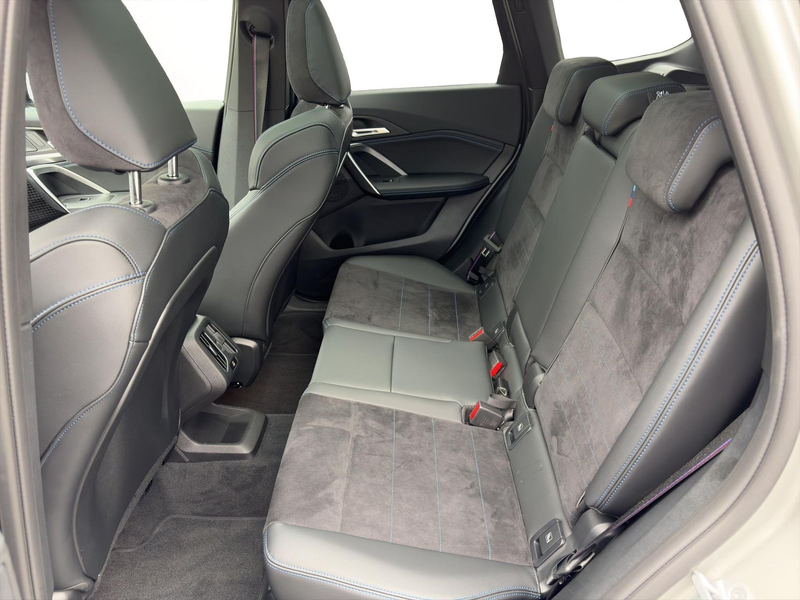 BMW X1 sDrive 18i M Sport Pro 19" Pano eAHK — photo 14