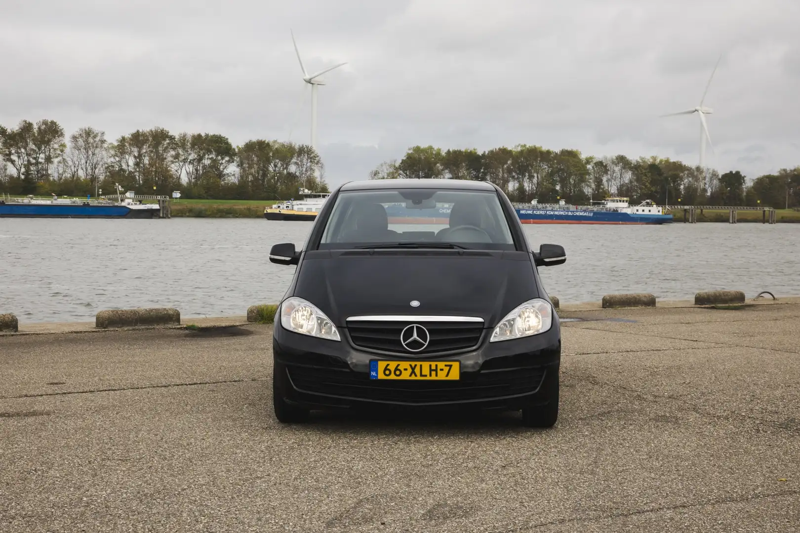 Mercedes-Benz A 160 BlueEFF Bns Cl. Schwarz - 2