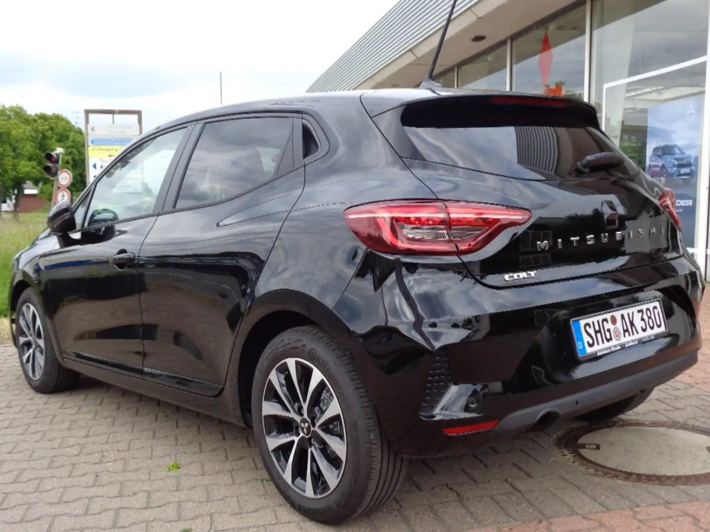 Mitsubishi Colt 1.0 Turbo-Benziner Plus #LED#SmatLink Noir - 2