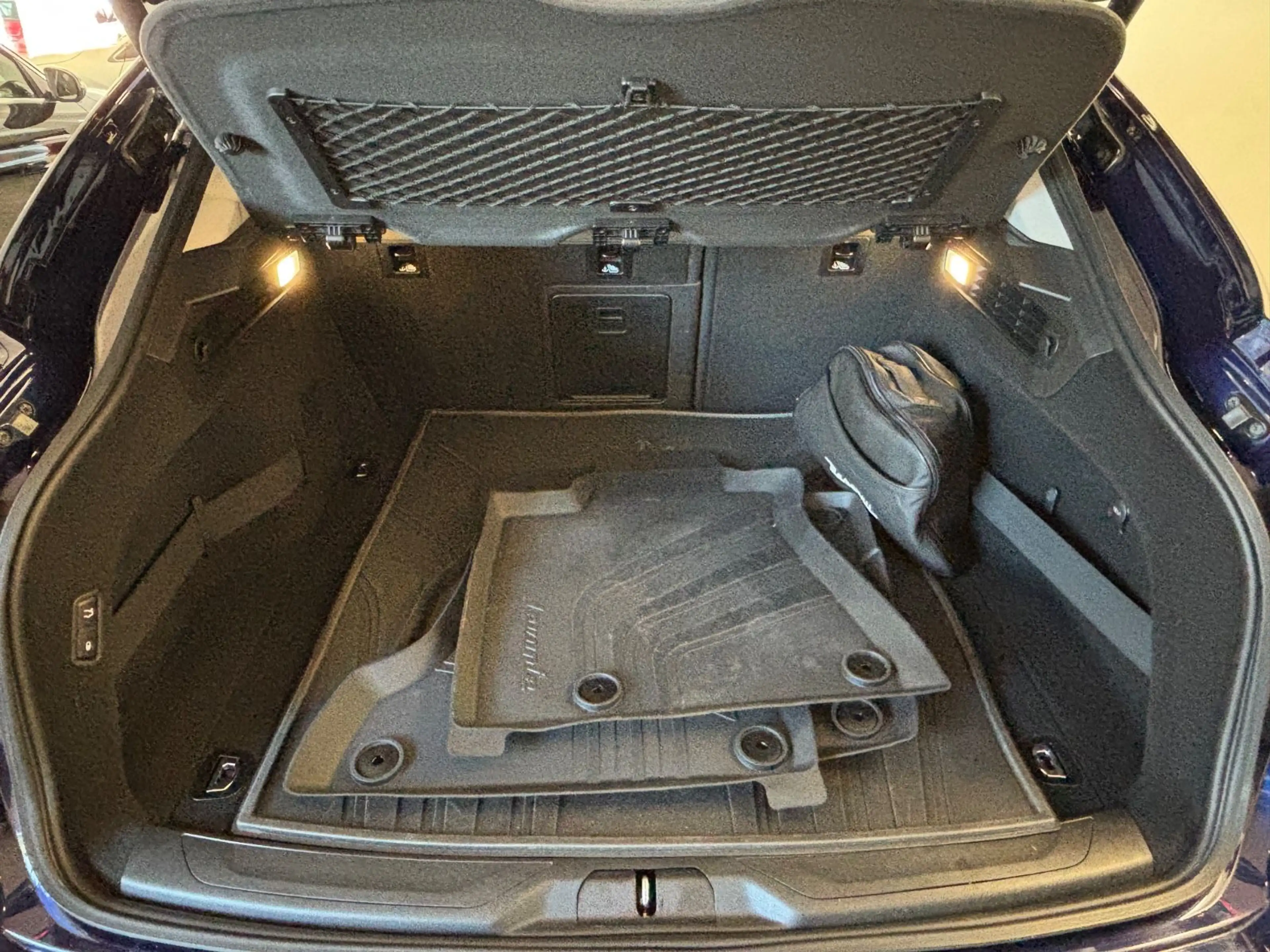 Maserati Levante Diesel 3.0 Q4 *Panorama *360° View * — photo 8