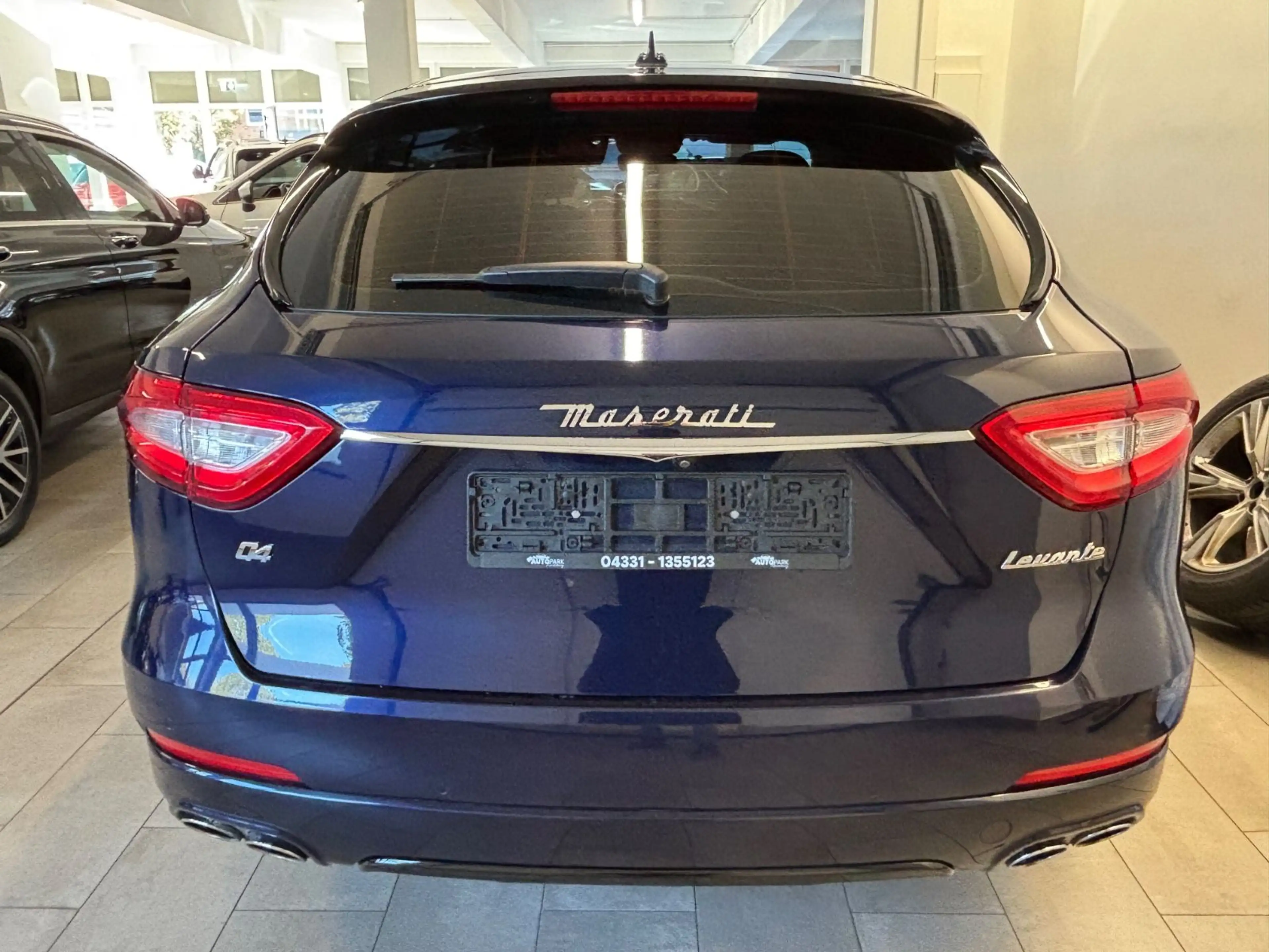 Maserati Levante Diesel 3.0 Q4 *Panorama *360° View * — photo 9