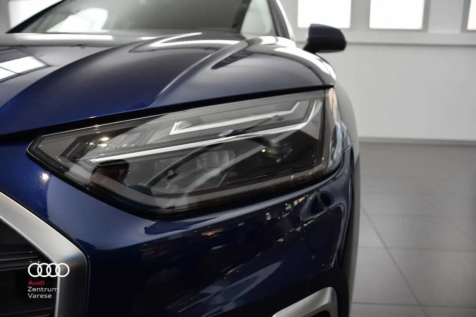 Audi Q5 40 TDI 204cv MHEV Quattro Stronic Sline Blu/Azzurro - 2