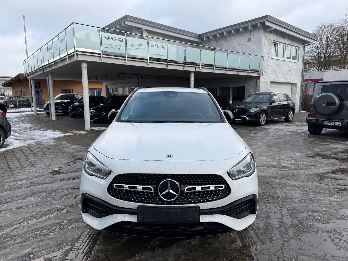 Mercedes-Benz GLA 250 4Matic*AMG*Night*MBUX*20"*RCAM*AHK Silber - 2