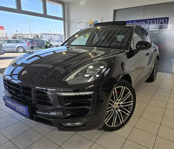 Porsche Macan Automatik Allrad GTS --CARBON/STANDHEIZUNG-- Ansicht 1