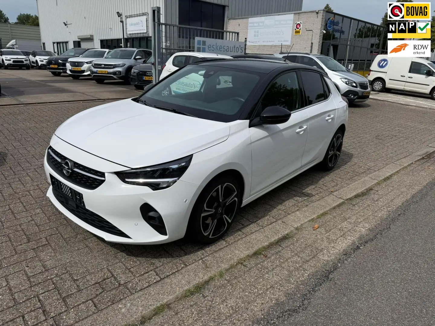 Opel Corsa 1.2 Sport Sky, Panorama, Navigatie, 12 mnd Garanti Bianco - 1