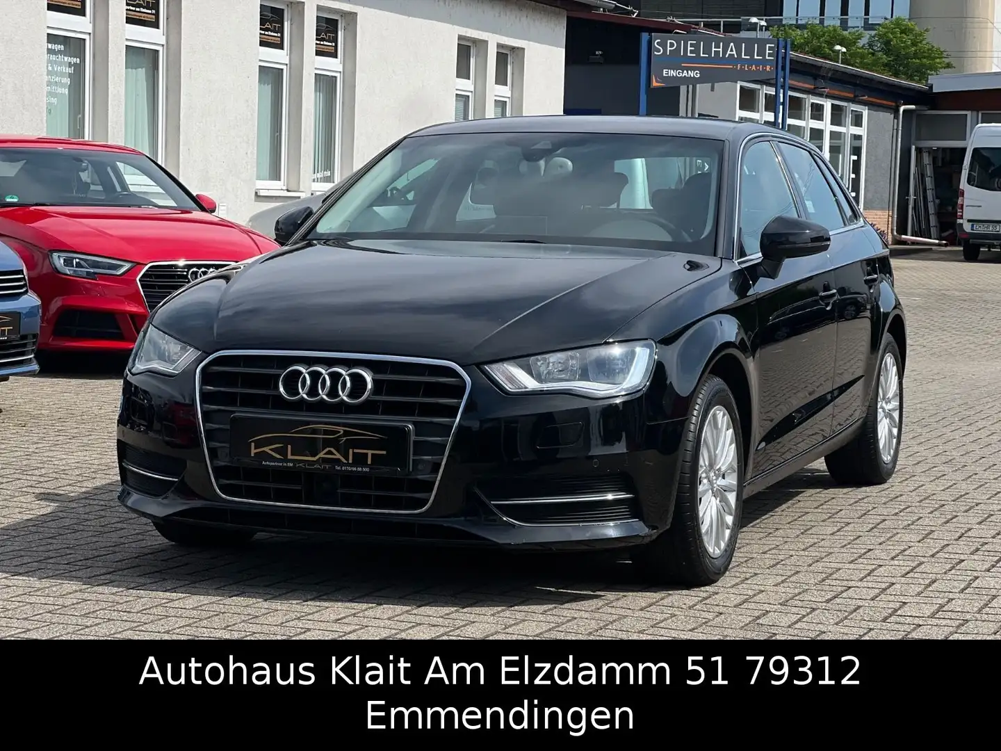 Audi A3 Sportback Automatik ACC Schwarz - 1