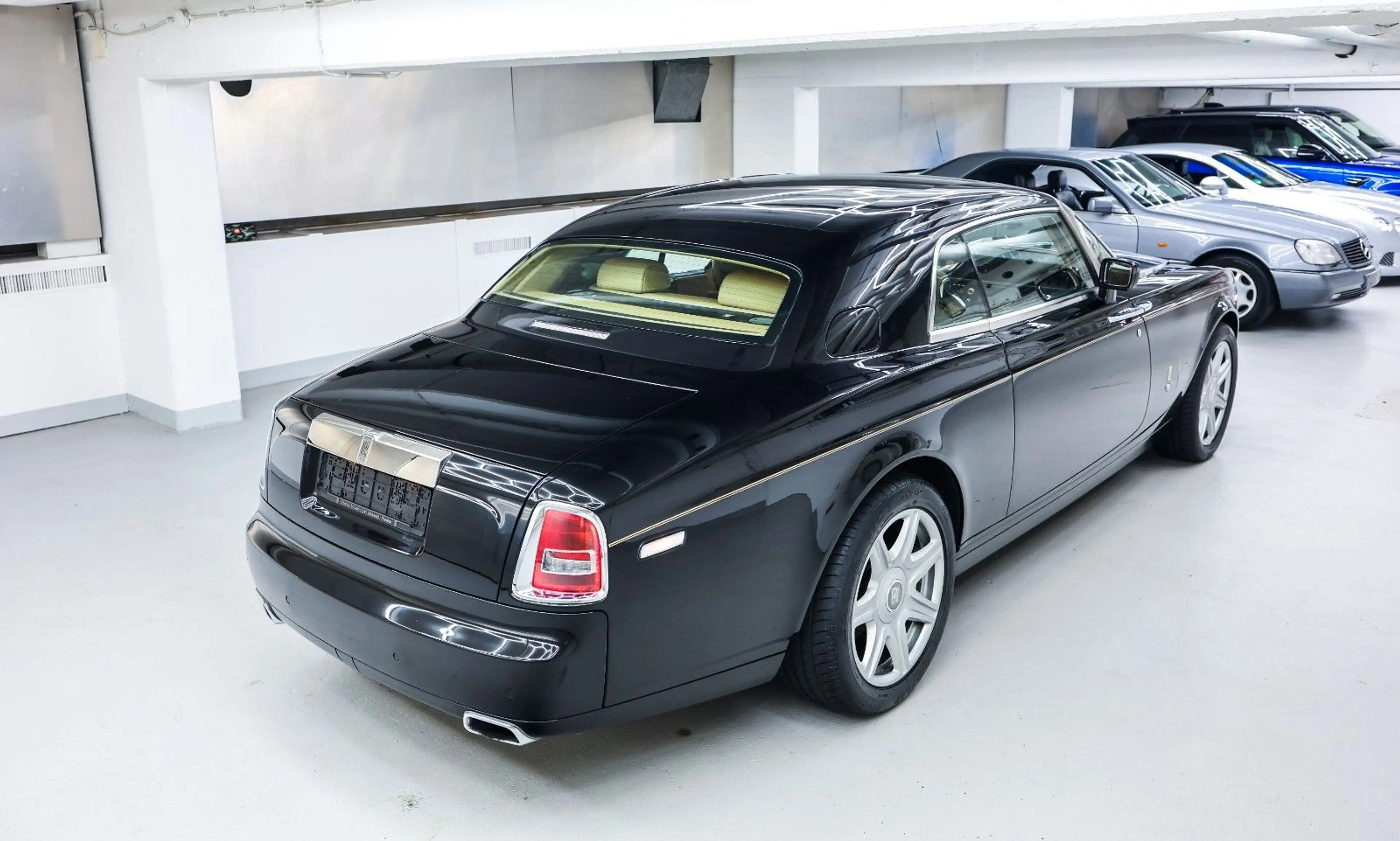 Rolls-Royce Phantom Coupé Starlight Carplay Service neu — photo 34
