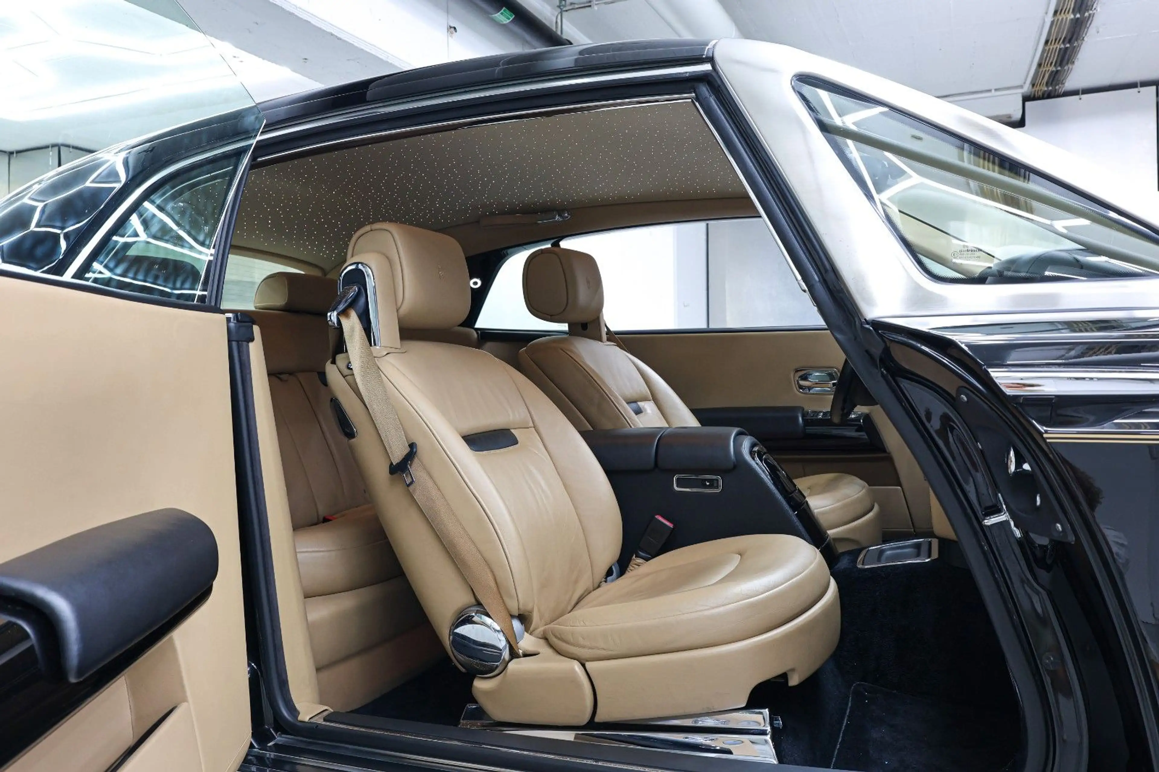 Rolls-Royce Phantom Coupé Starlight Carplay Service neu — photo 10