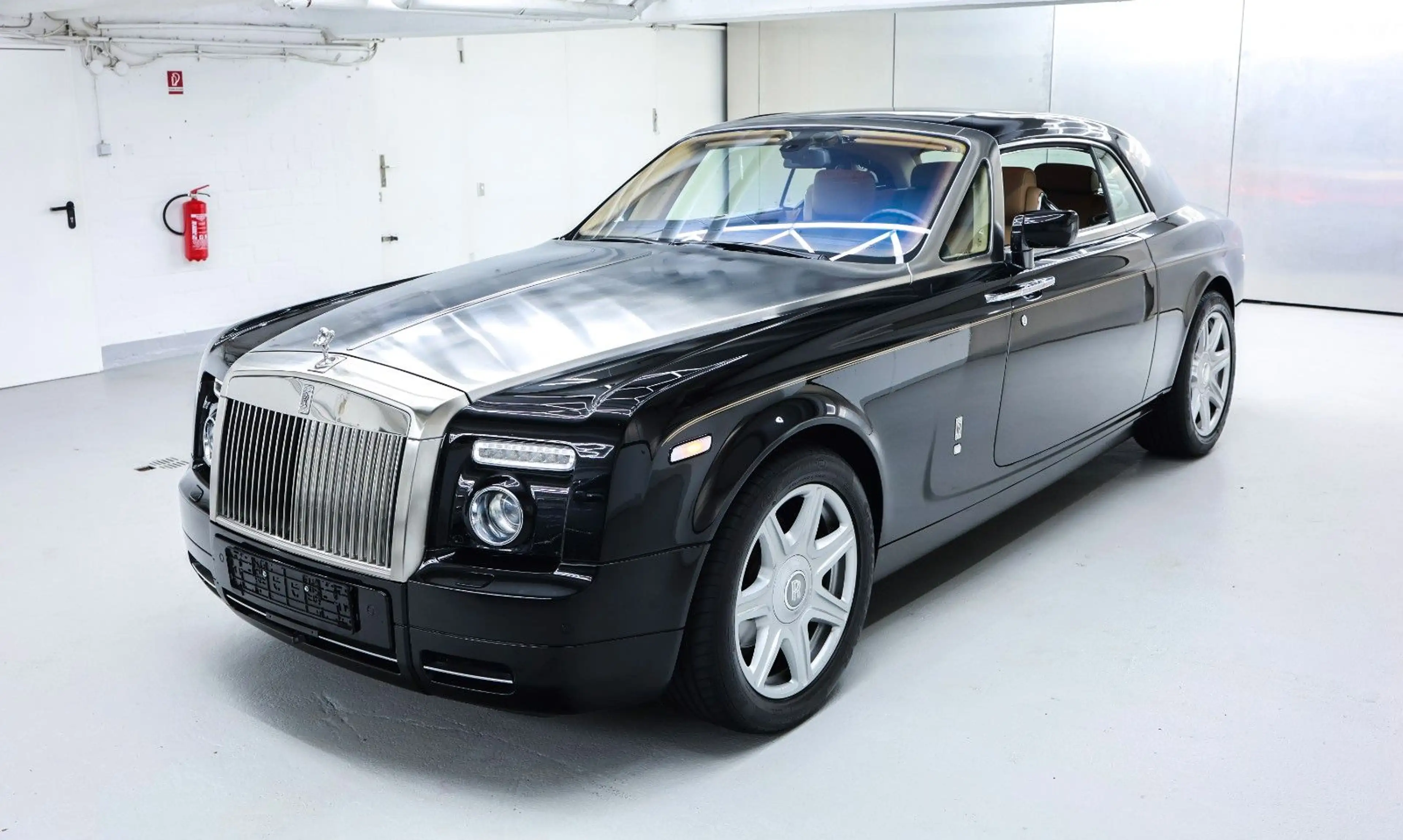 Rolls-Royce Phantom Coupé Starlight Carplay Service neu — photo 31