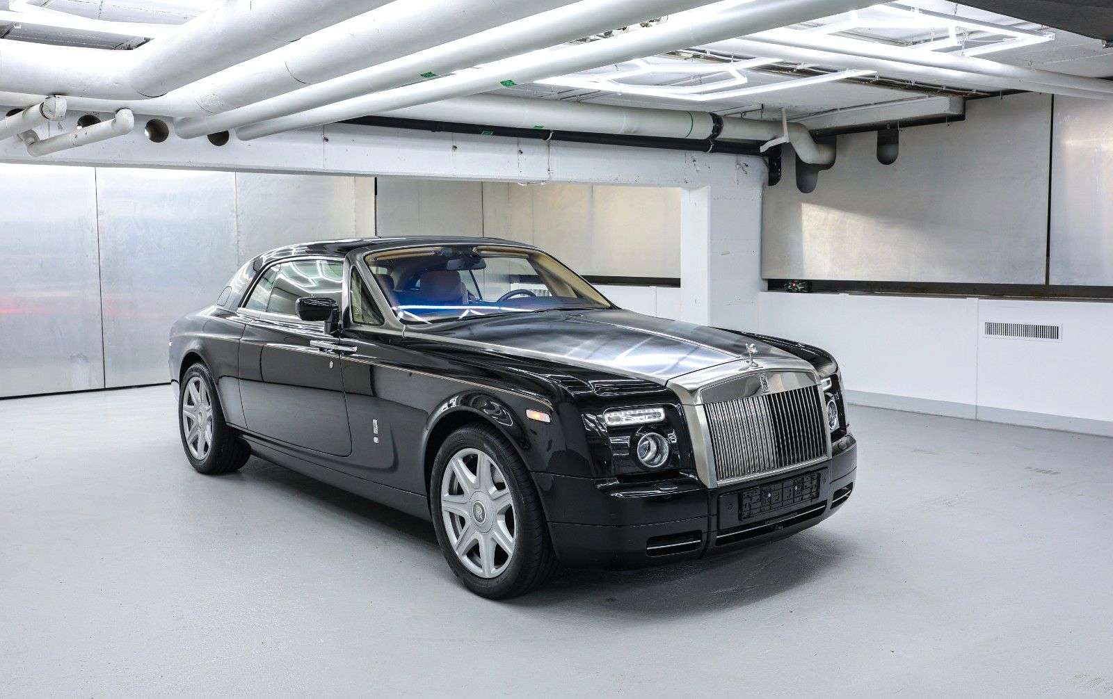 Rolls-Royce Phantom
