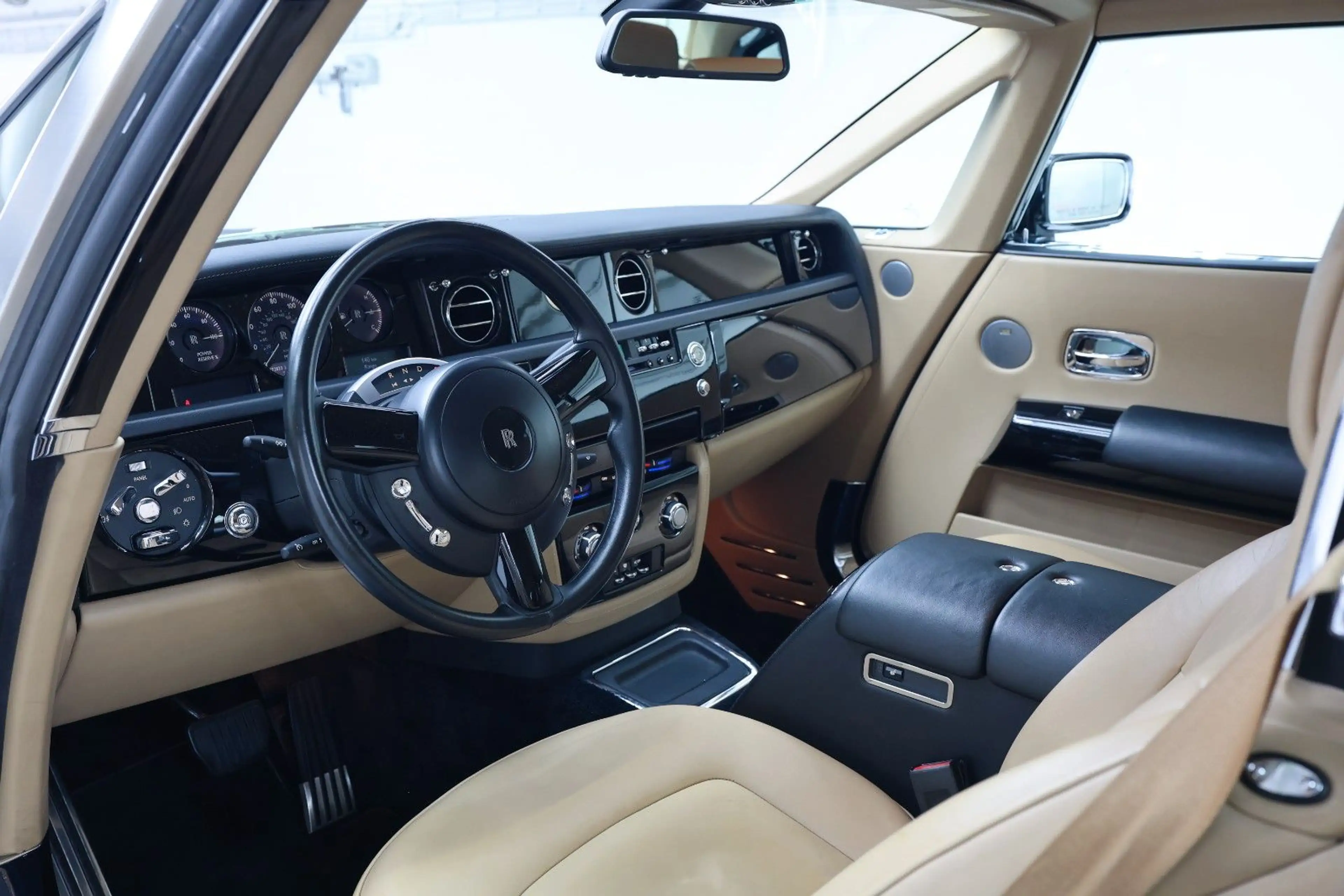 Rolls-Royce Phantom Coupé Starlight Carplay Service neu — photo 8