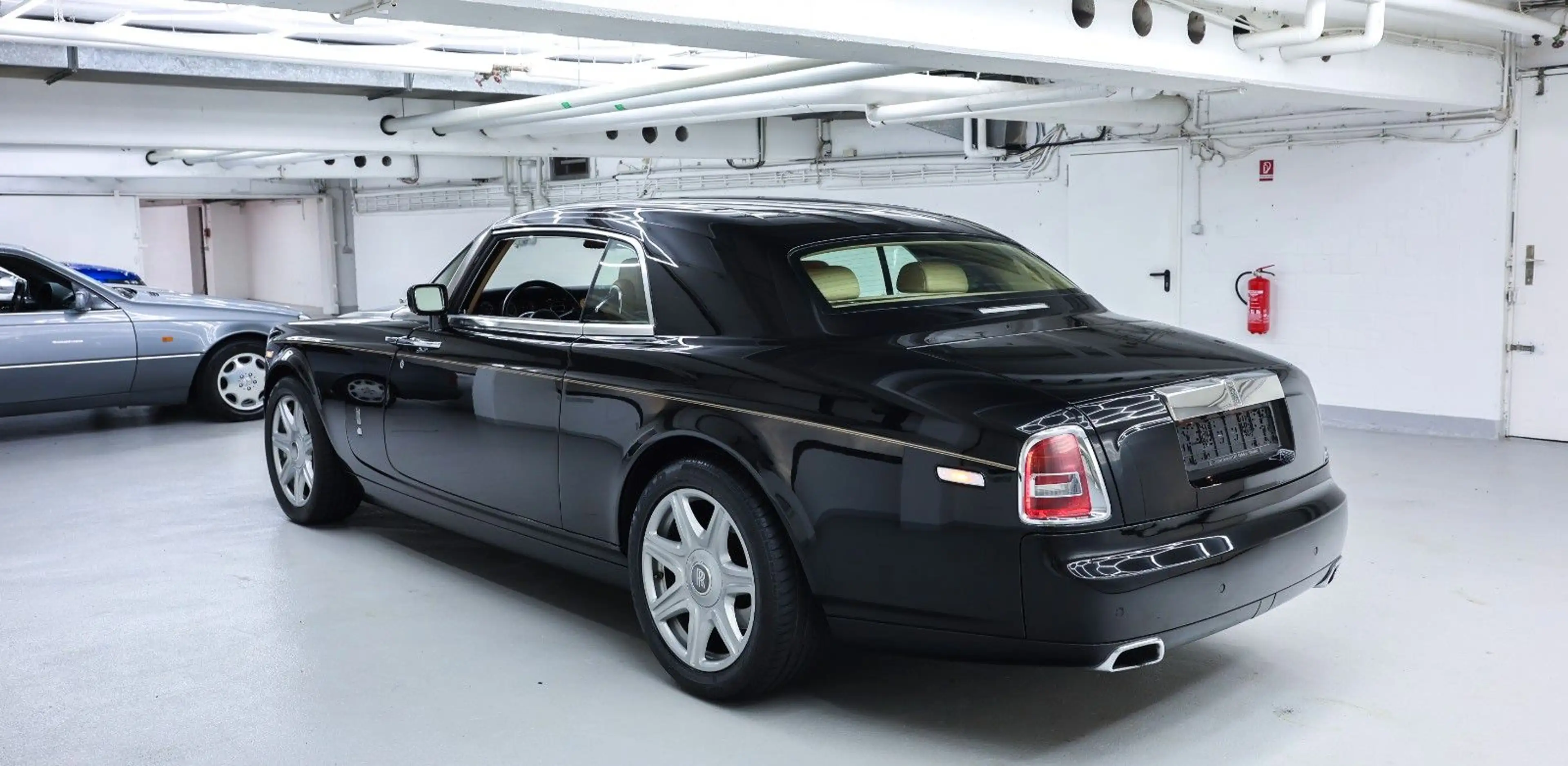 Rolls-Royce Phantom Coupé Starlight Carplay Service neu — photo 36
