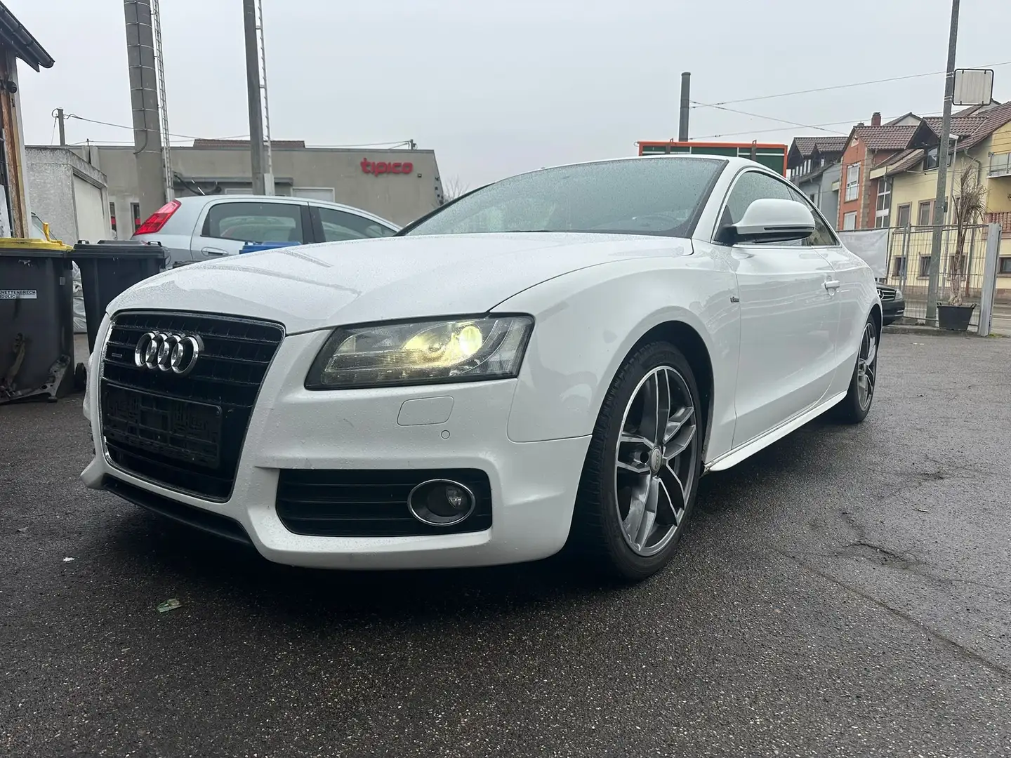 Audi A5 Audi A5 Coupé 3.0 TDI V6 Motor Allradantrieb Weiß - 2