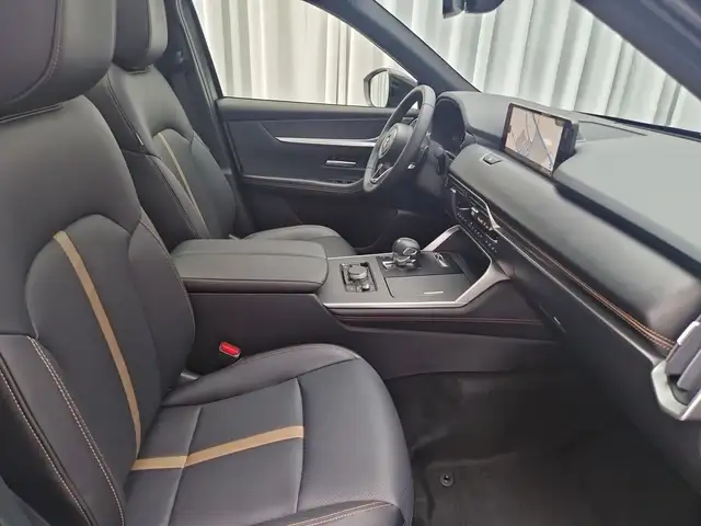 Mazda CX-60 3.3L D254PS 8AT AWD HOMURA PLUS mit AHK Ansicht 21