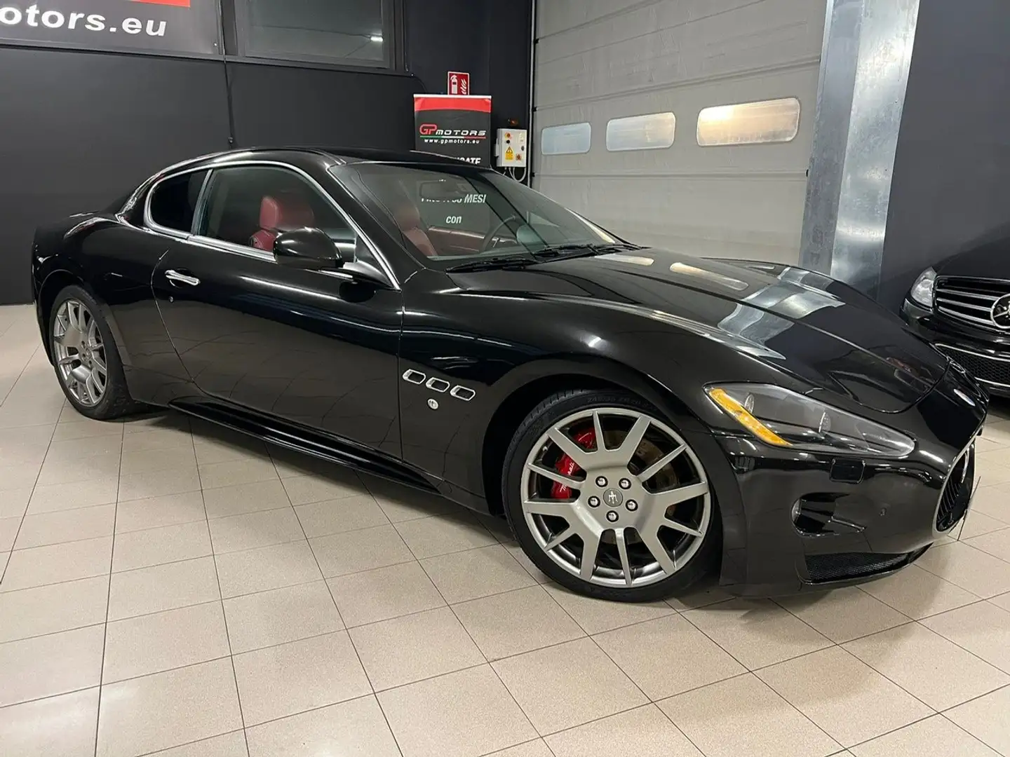 Maserati GranTurismo 4.7 S cambiocorsa FRIZIONE NUOVA 2024 ! NAVI NEW Schwarz - 2