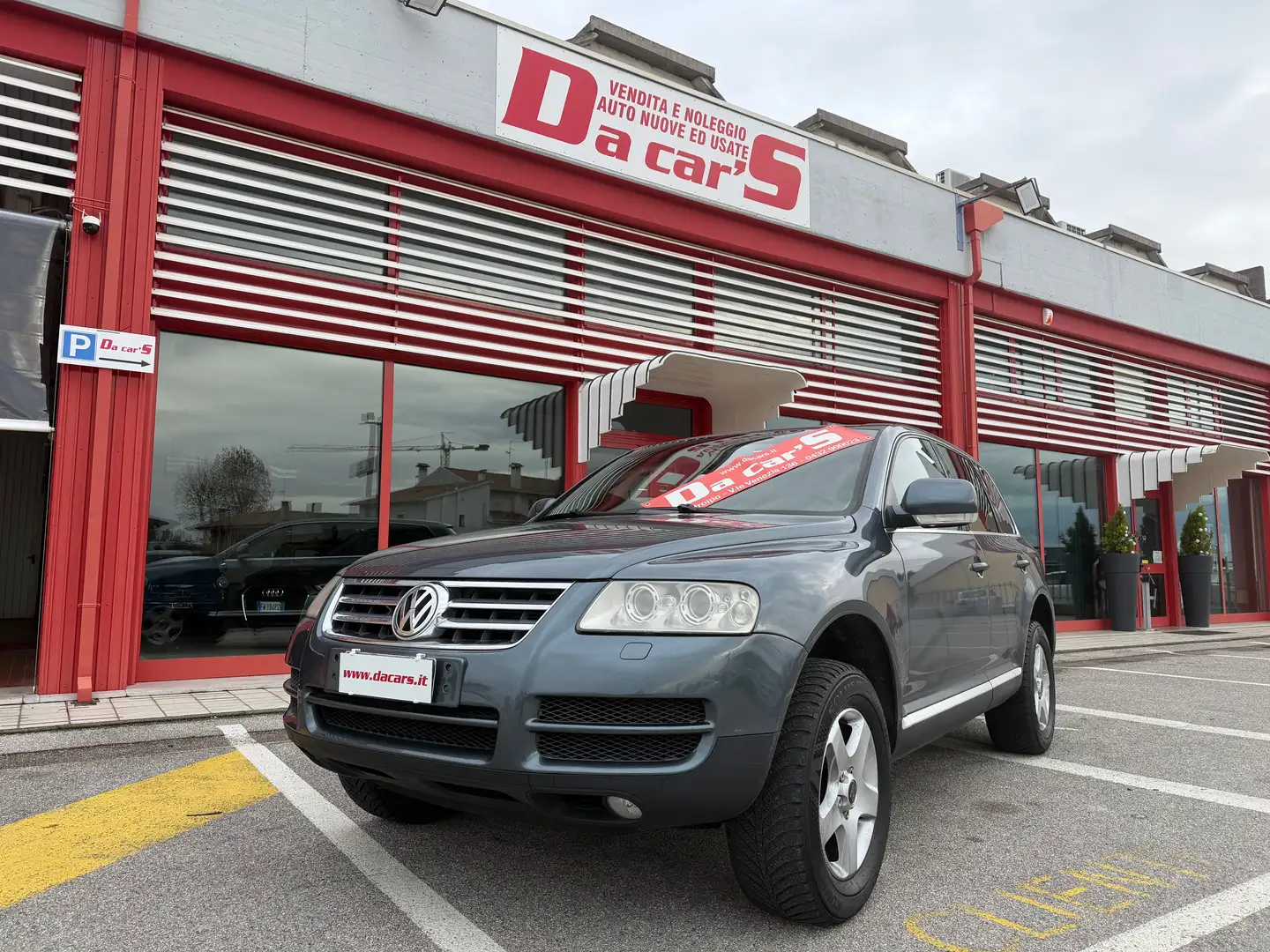 Volkswagen Touareg 2.5 tdi R5 tiptronic, GANCIO TRAINO! Grigio - 1