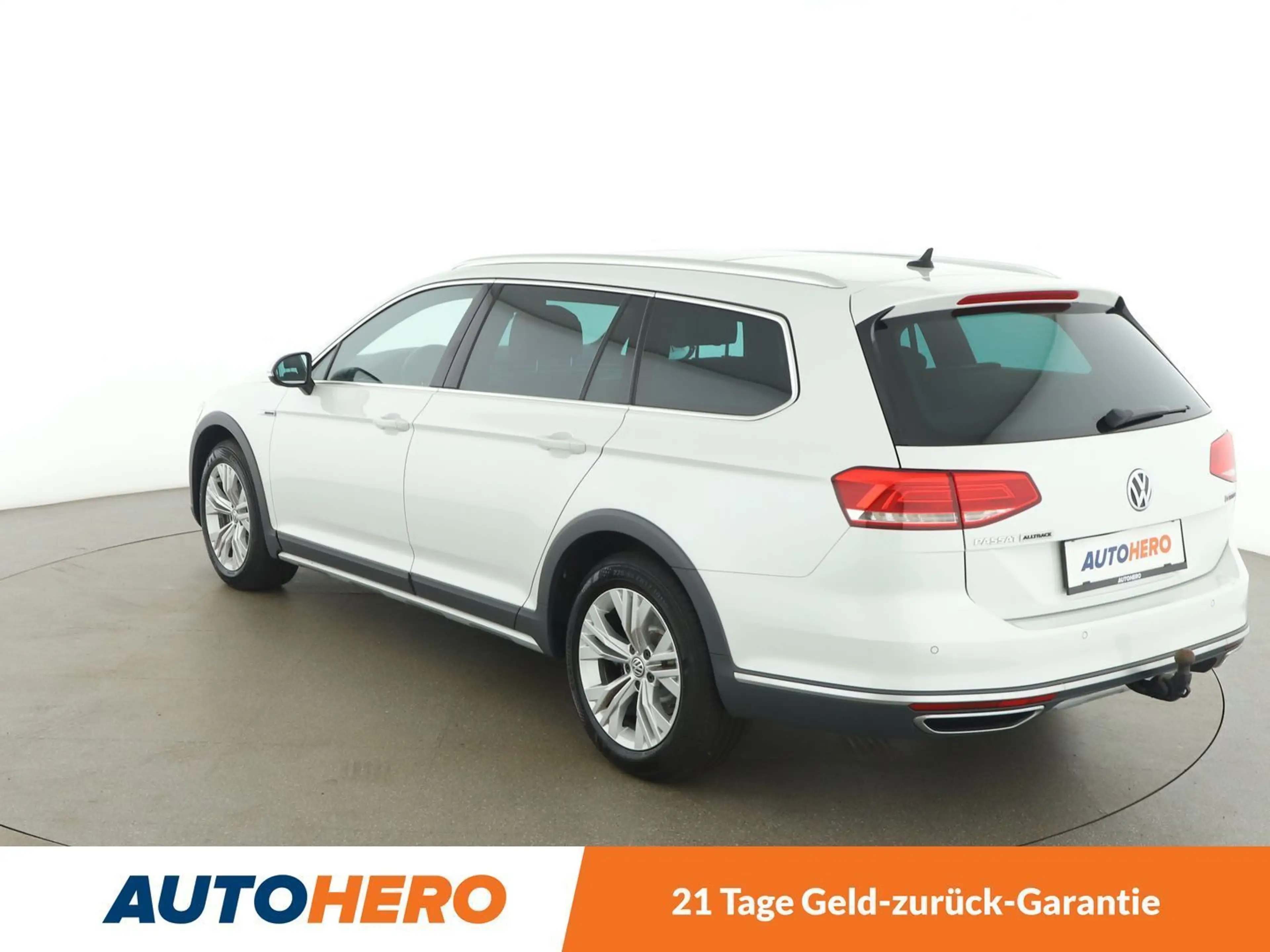 Volkswagen Passat Alltrack 2.0 TDI 4Motion BlueMotion Tech — photo 4
