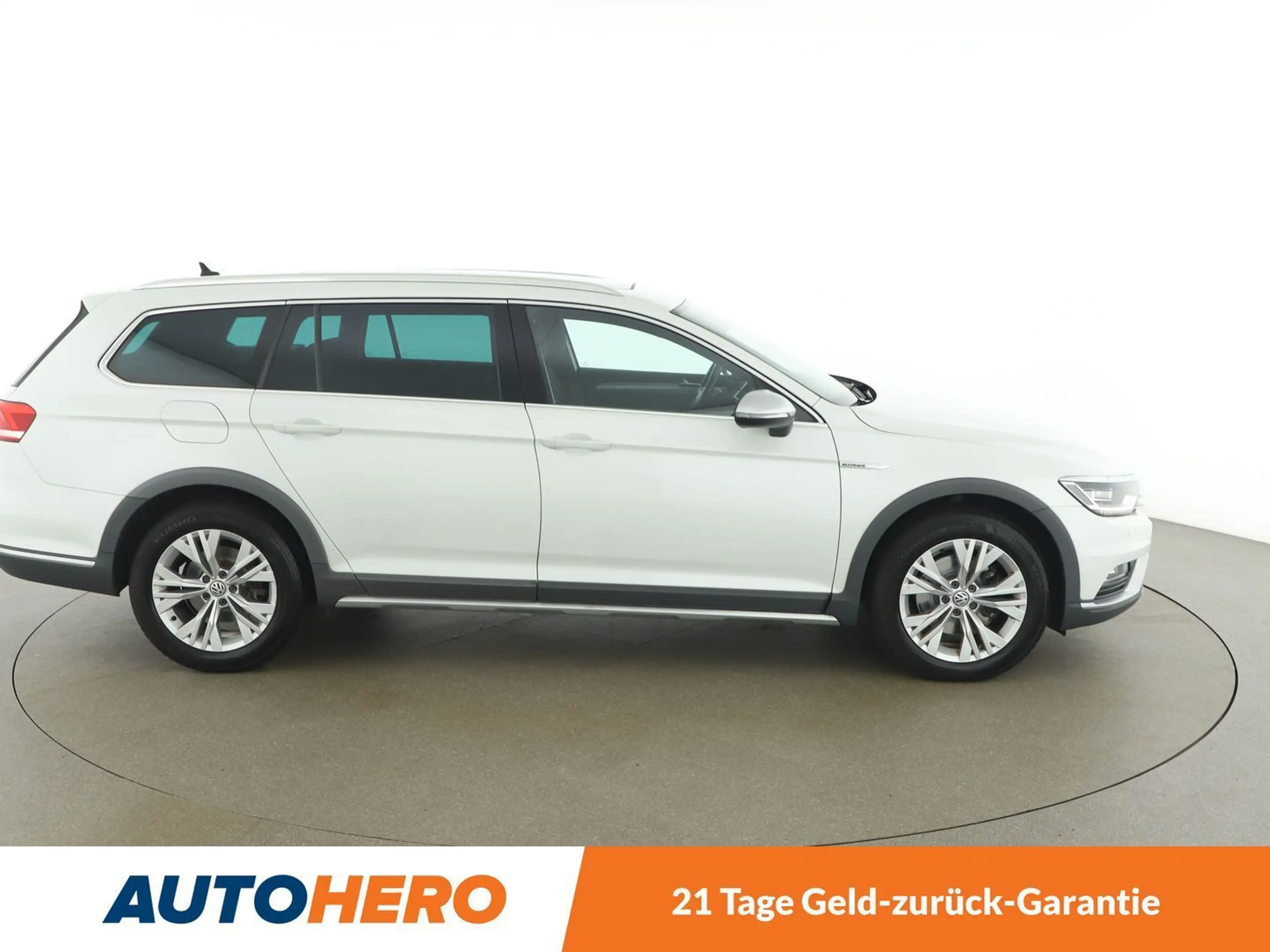 Volkswagen Passat Alltrack 2.0 TDI 4Motion BlueMotion Tech — photo 7