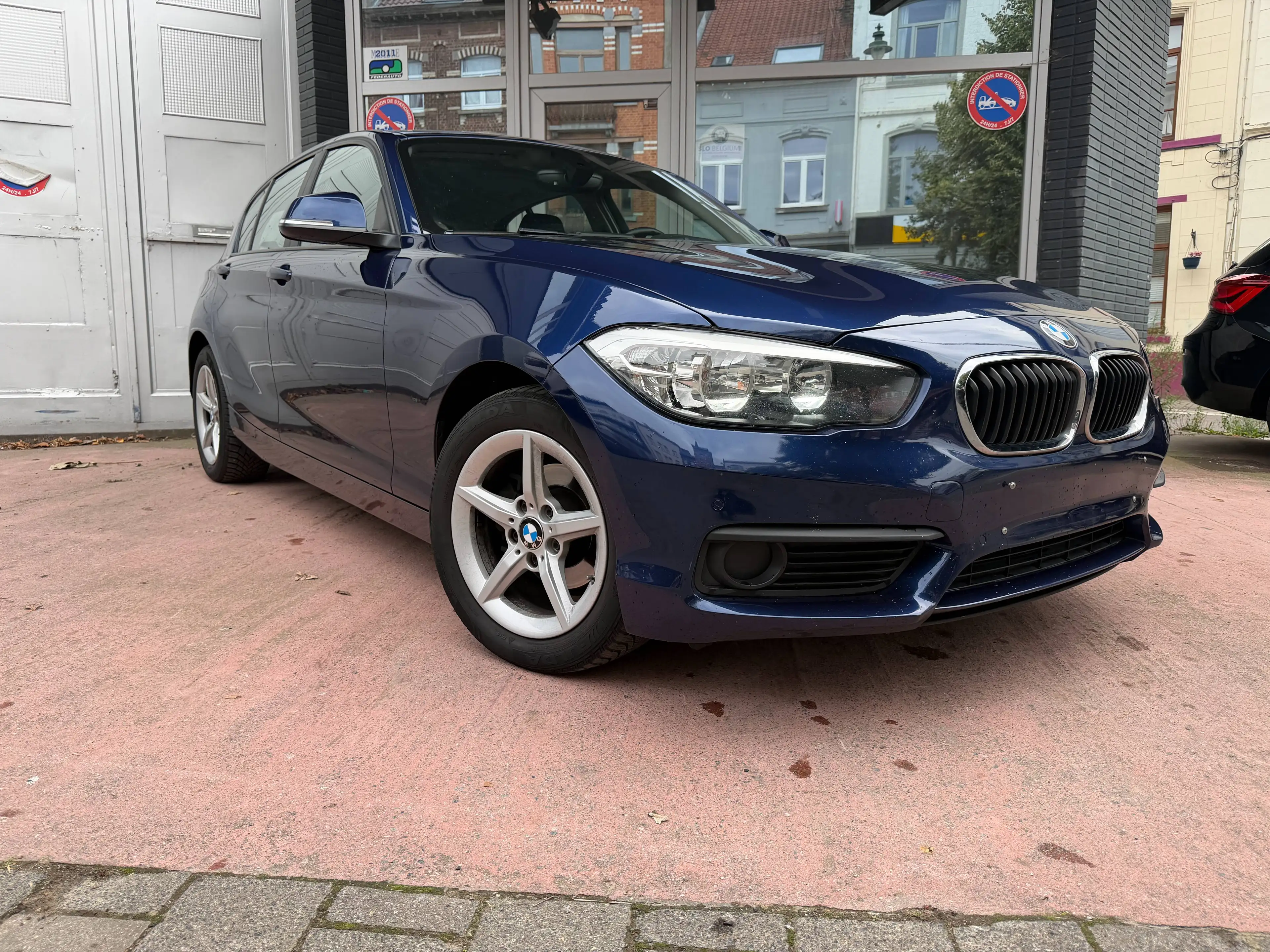 BMW 118 Garantie - Kit hiver Extra Inclus - Euro 6 - 2018 - FACELIFT - Navigation — photo 3