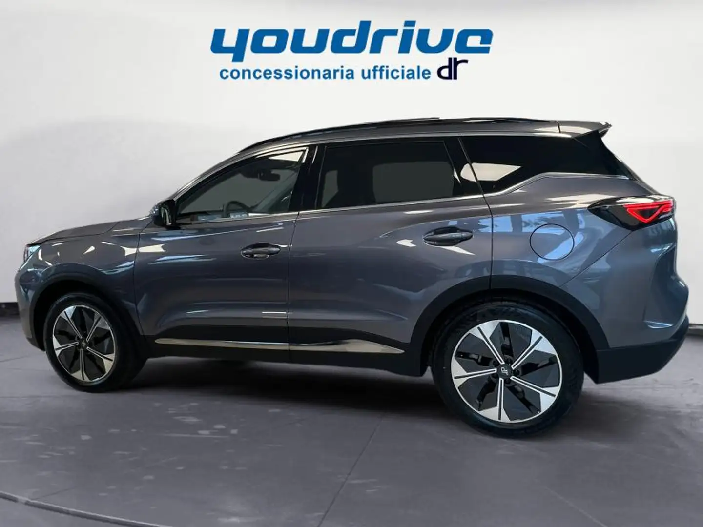 DR Automobiles DR6 1.6 BENZ. dct Grau - 2