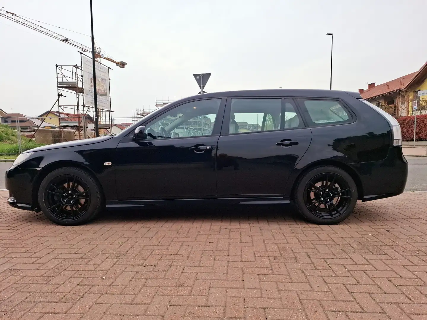 Saab 9-3 SportHatch 1.9 tid 16v Vector dpf - 1