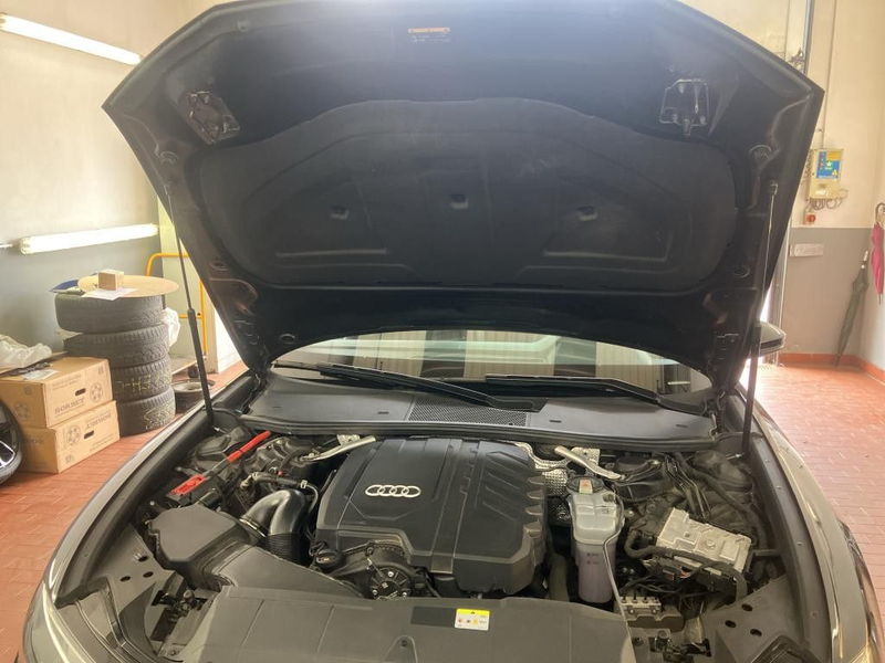 Audi A6 Lim. 45 TFSI quattro design ACC Leder Amb — photo 12