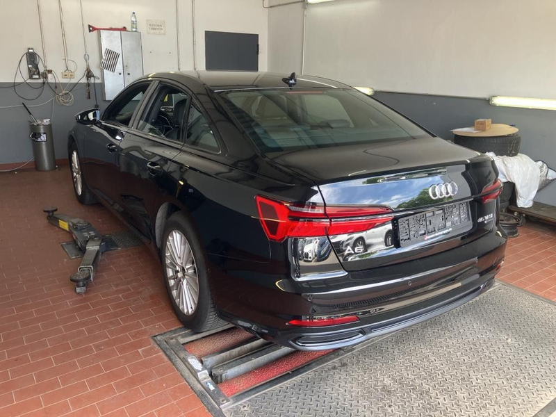 Audi A6 Lim. 45 TFSI quattro design ACC Leder Amb — photo 2