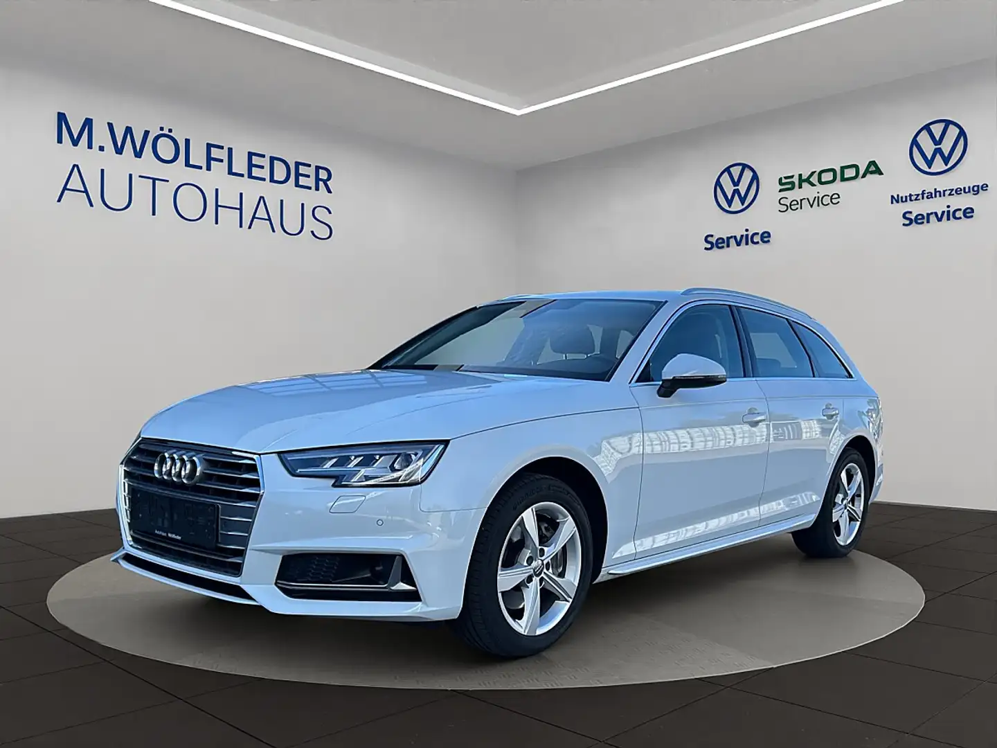 Audi A4 Avant 40 TDI sport S-tronic Weiß - 1