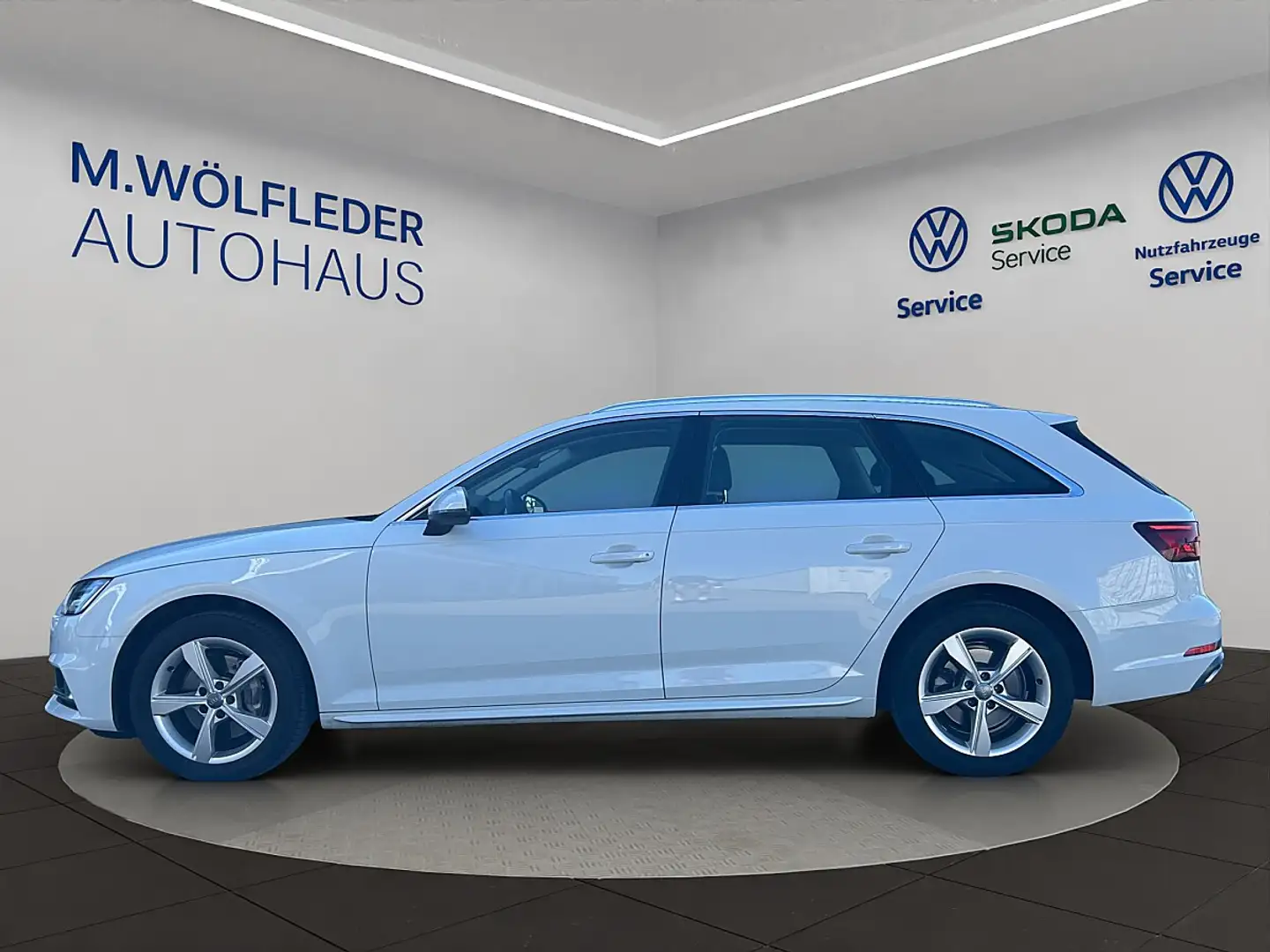 Audi A4 Avant 40 TDI sport S-tronic Weiß - 2