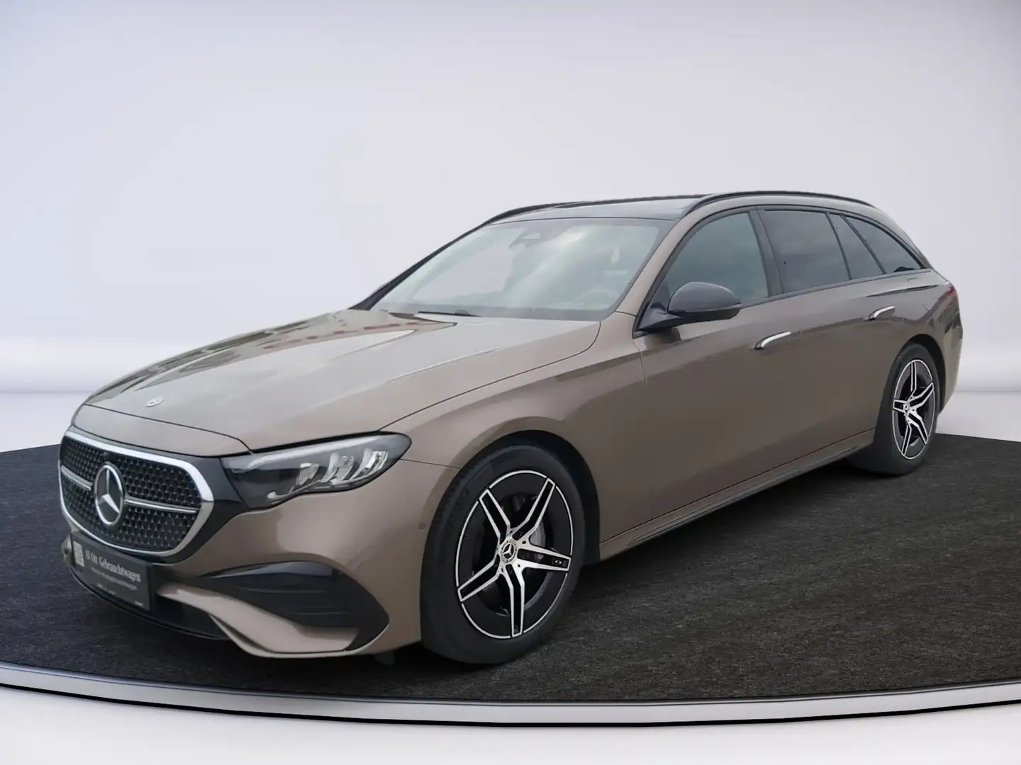 Mercedes-Benz E 300 de T AMG Line Panoramadach Brązowy - 2