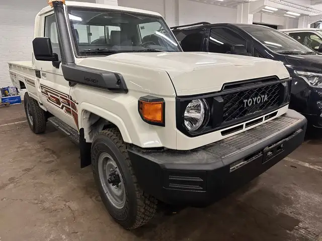 Toyota Land Cruiser lANDCRUISER 79 SIMPLE CABINE  4.2