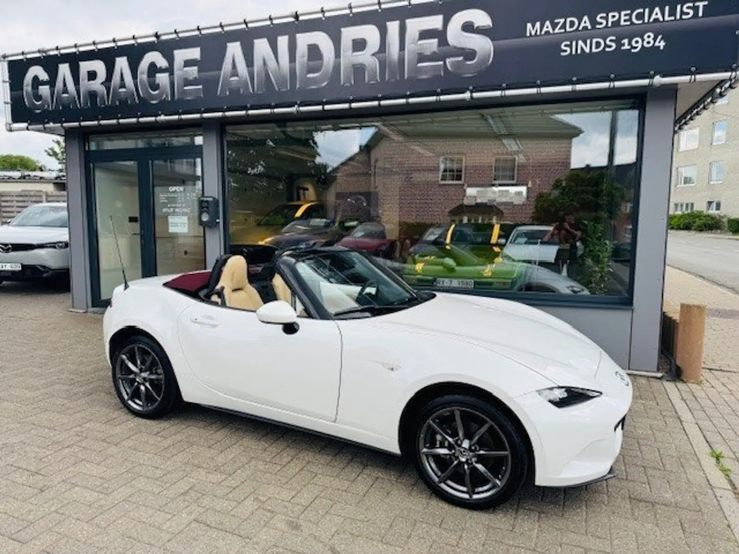 Mazda MX-5 2.0 EURO 6D / SAKURA / 2 JAAR WAARBORG Blanc - 1