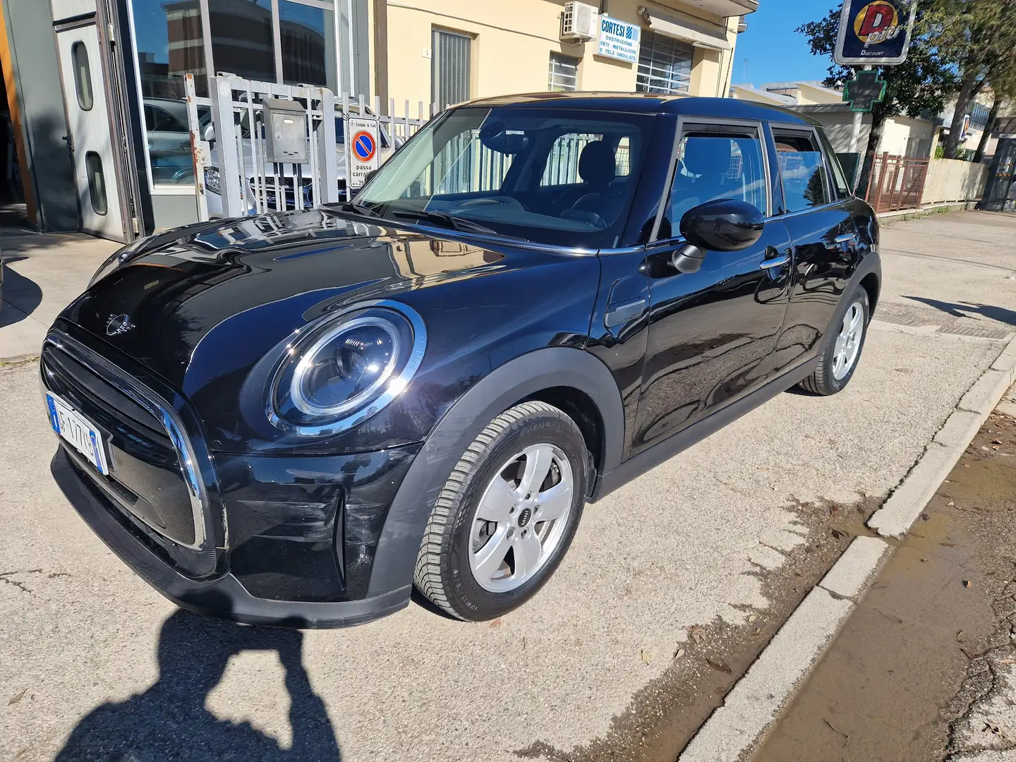 MINI One 5p 1.5 75cv FIRST Nero - 2