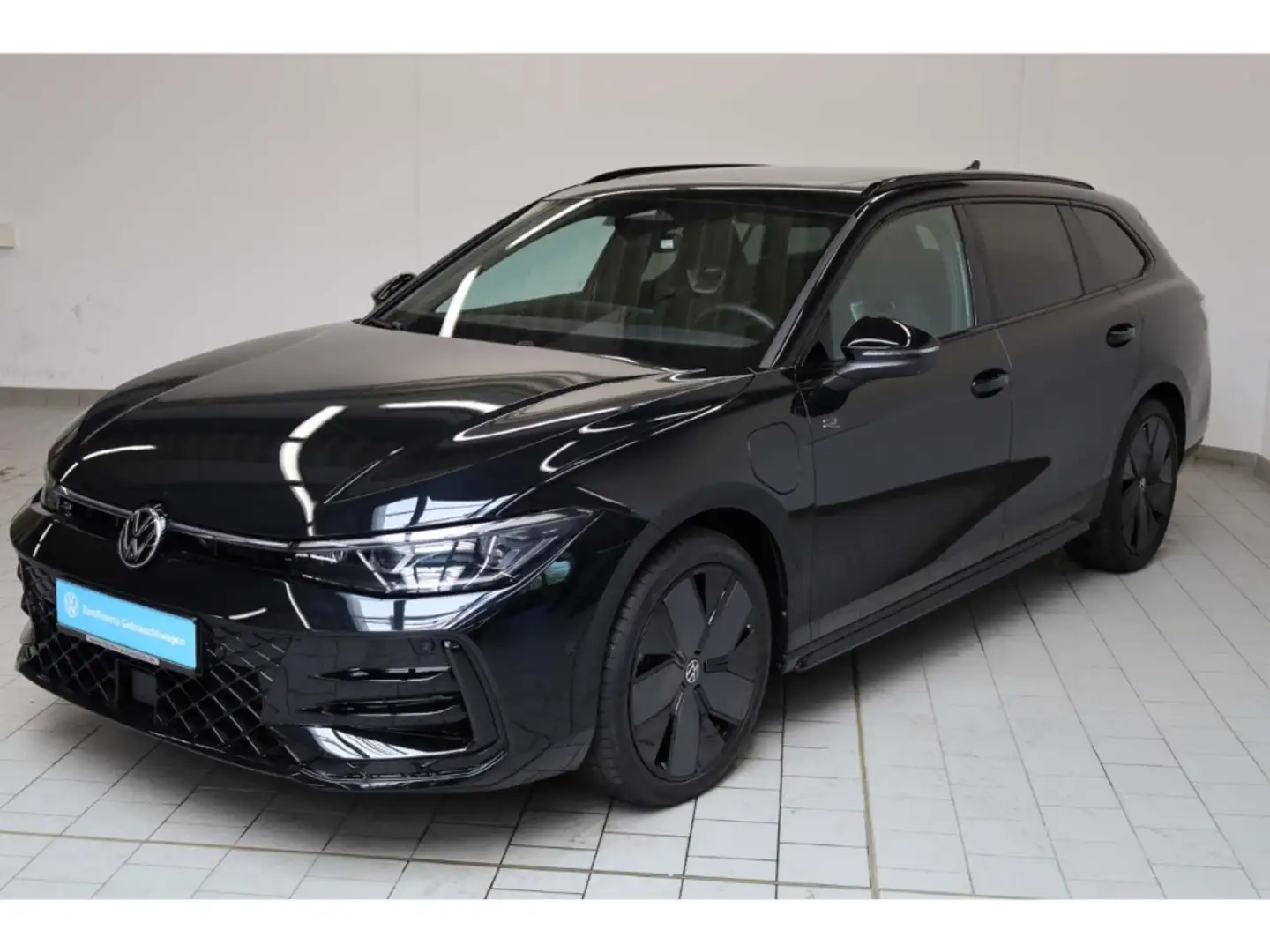 Volkswagen Passat Variant 1.5 TSI eHybrid R-Line BlackStyle Schwarz - 2