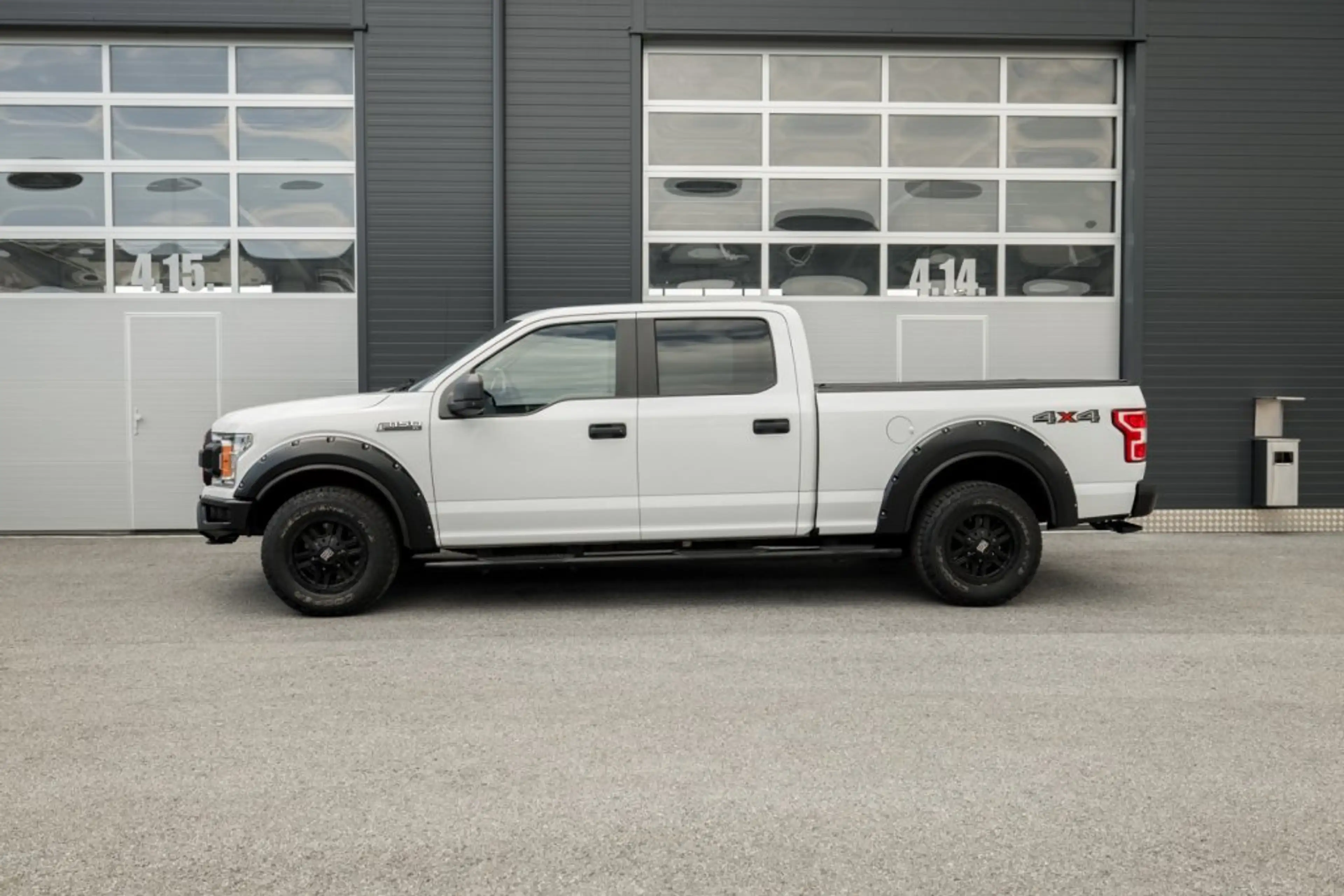 Ford F 150 F-150 XL SuperCrew 6,5'-Bed 4x4 — photo 4