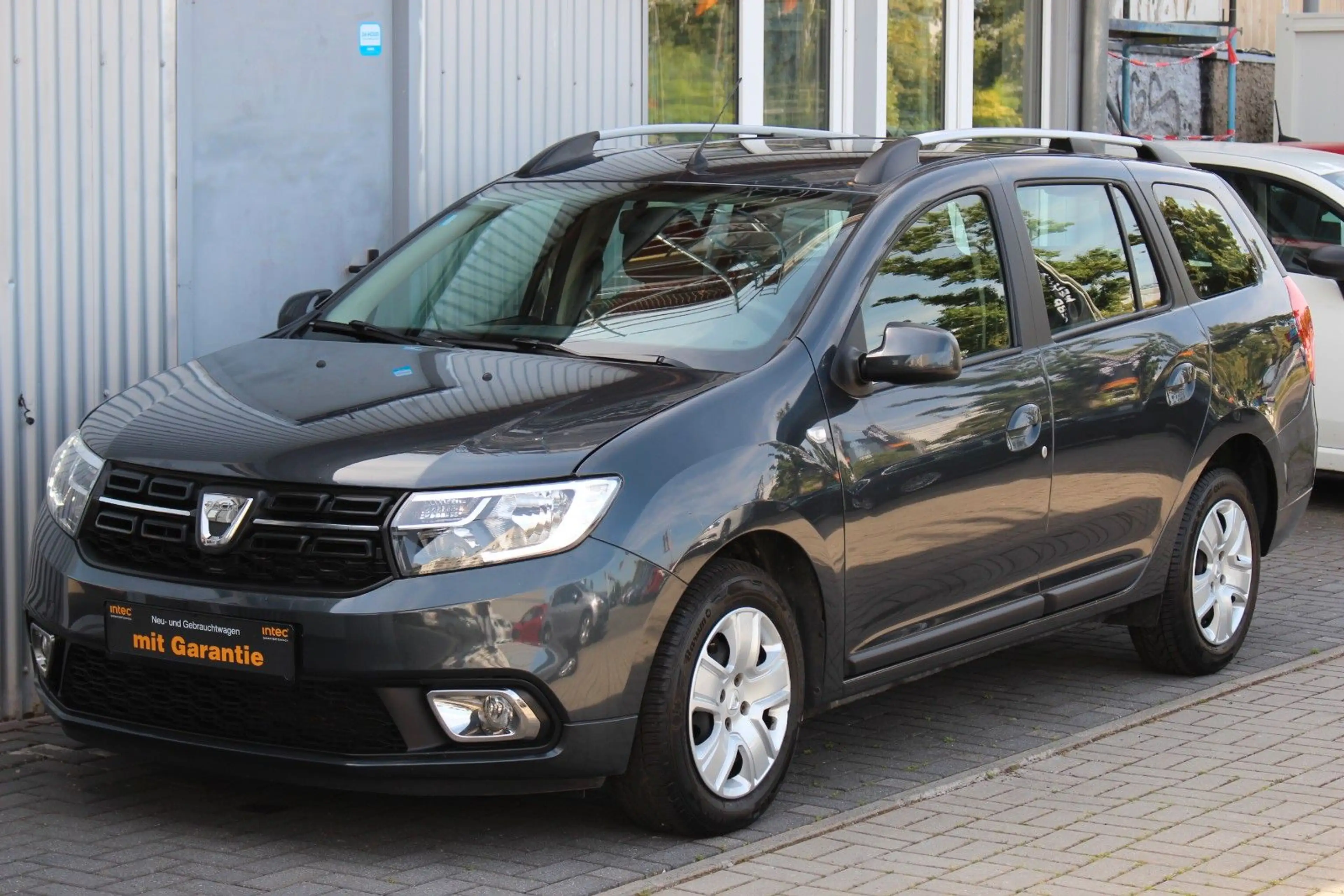 Dacia Logan MCV II Kombi Comfort Automatik+Navi+Kamera