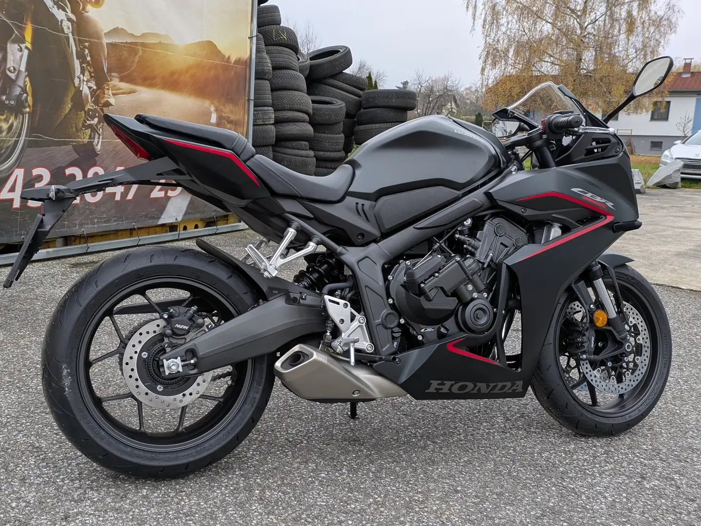 Honda CBR 650 R E-Clutch Negru - 2