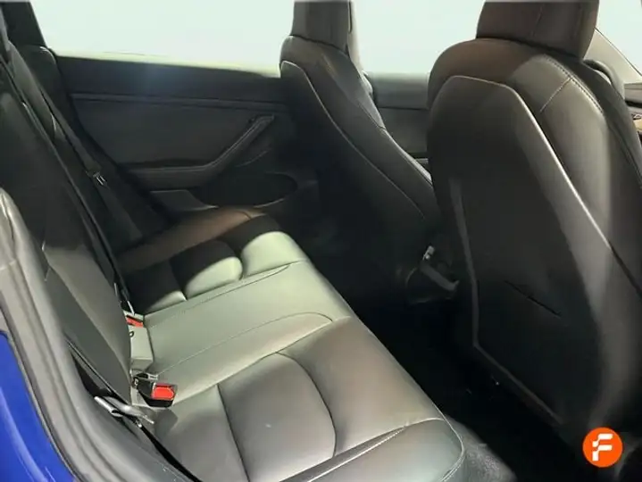 Tesla Model 3 2022, foto 14
