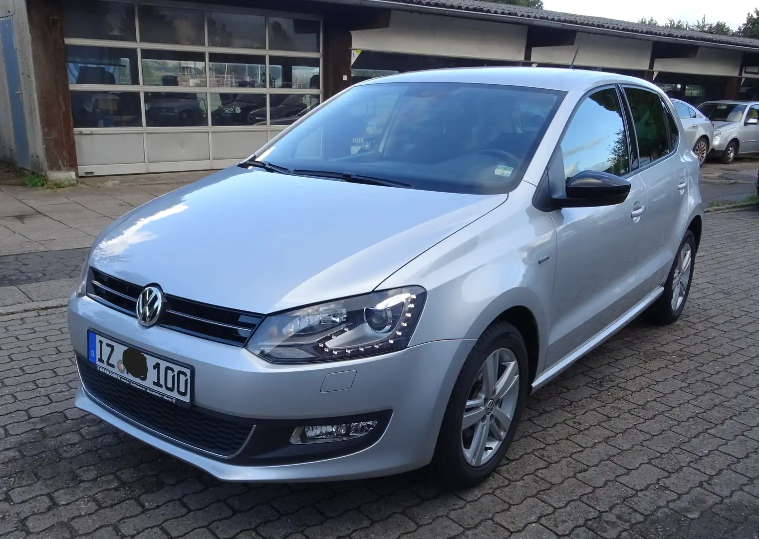 Volkswagen Polo 1.2 TSI MATCH * DSG * XENON * LM * KLIMA *1.Hand* Argent - 1