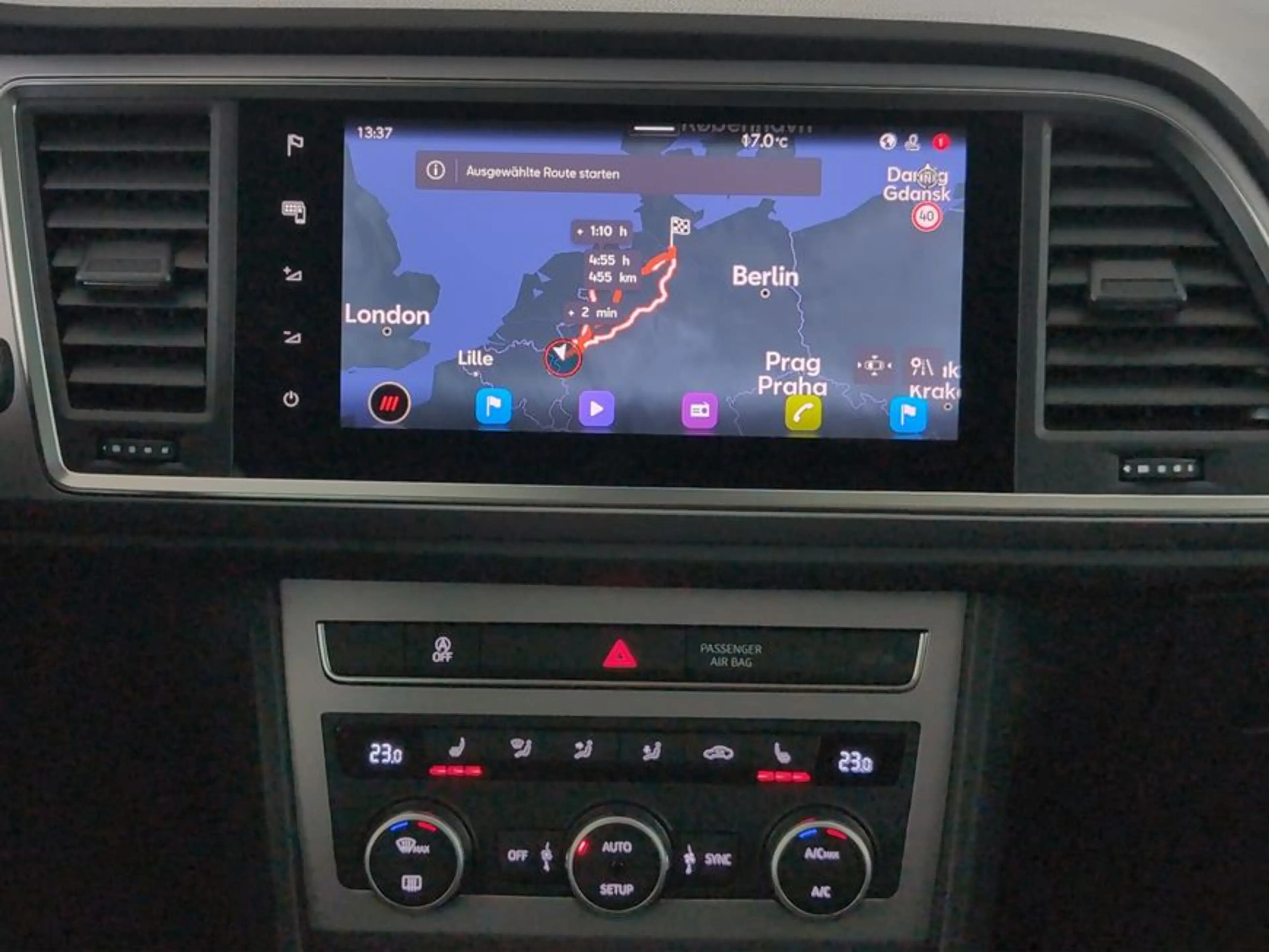 SEAT Ateca 1.5 TSI ACT OPF FR NAVI+LED+BEATS+SHZ+PDC — photo 14