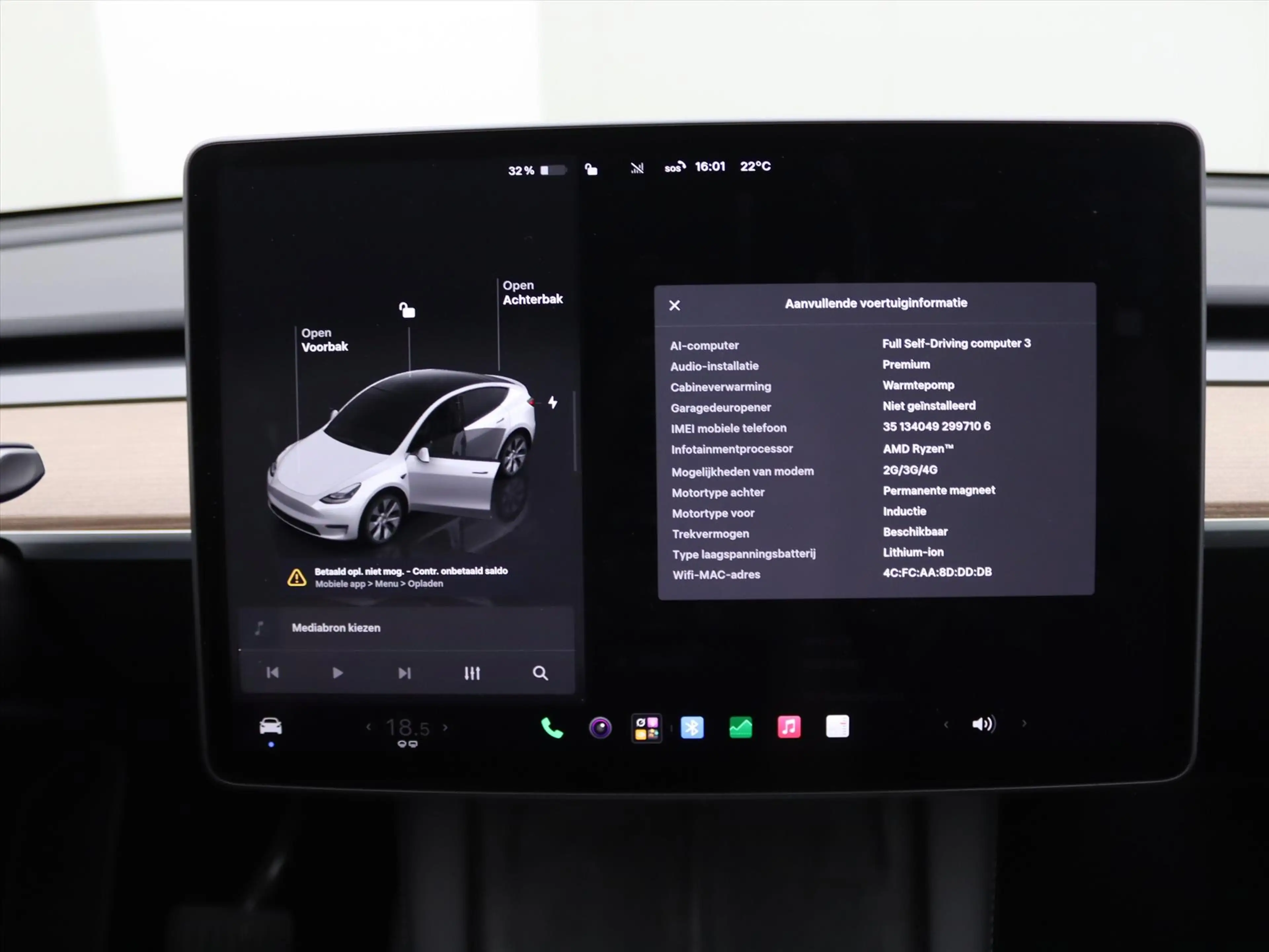 Tesla Model Y Long Range AWD 75kWh 351pk 91.8% SoH [ TREKHAAK+AM — photo 32