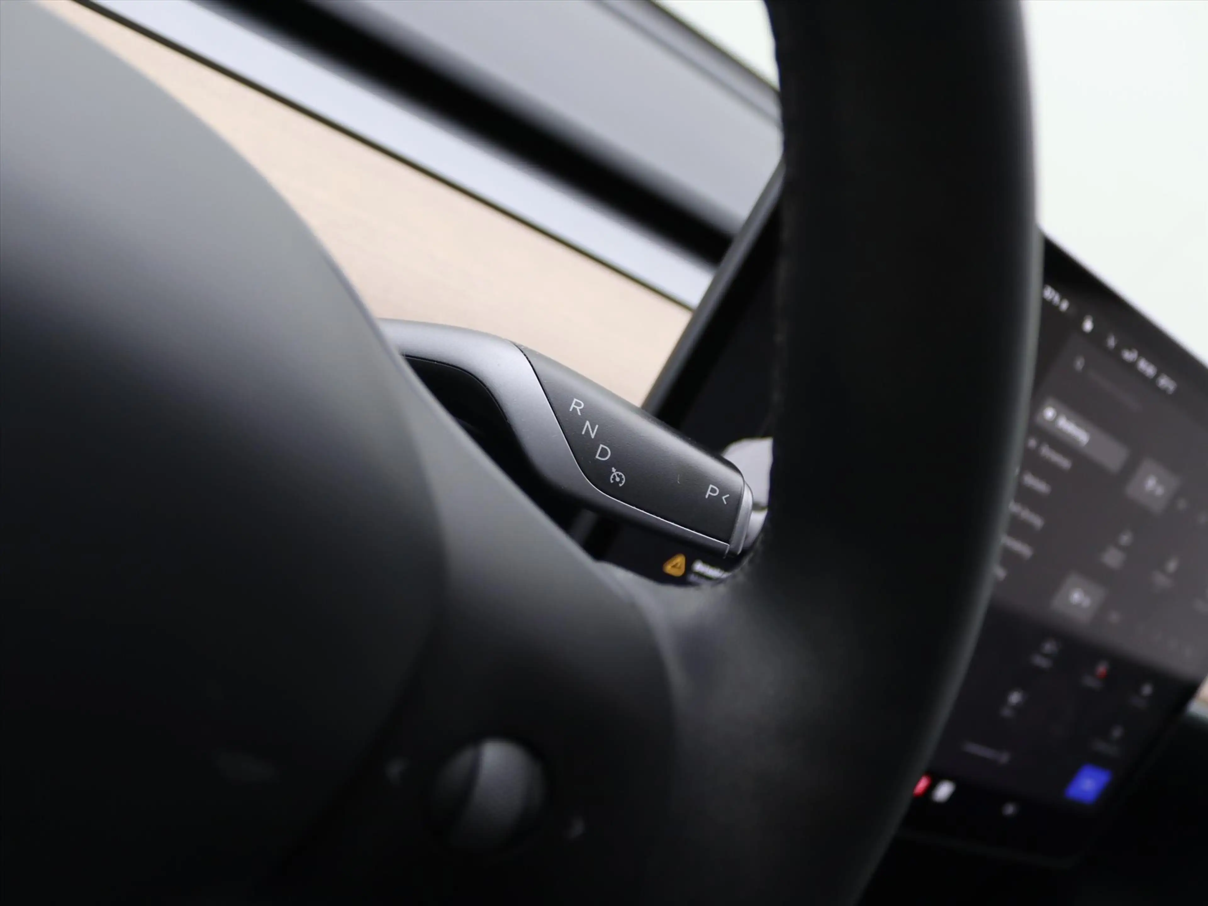 Tesla Model Y Long Range AWD 75kWh 351pk 91.8% SoH [ TREKHAAK+AM — photo 24