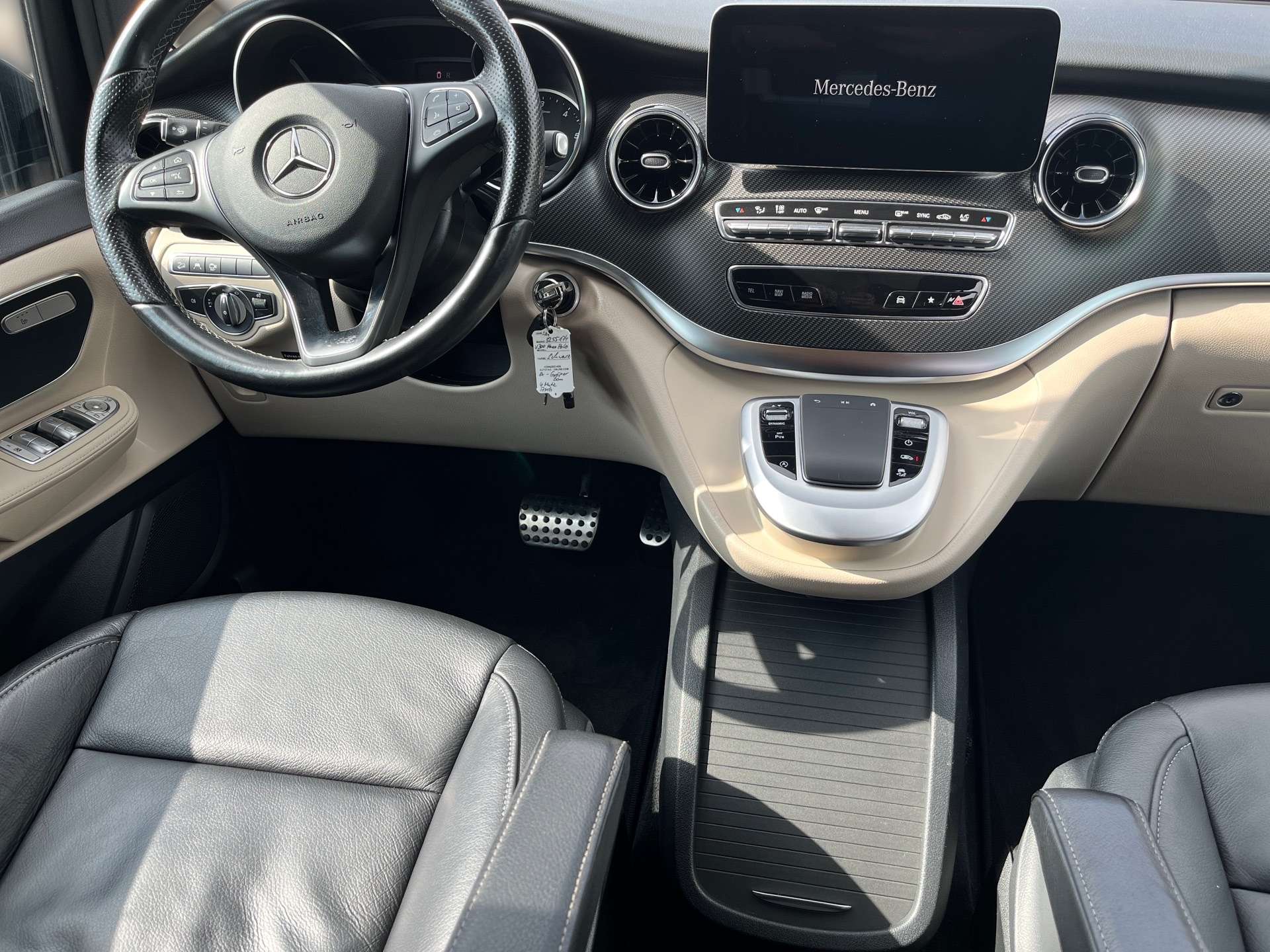 Mercedes-Benz V 300