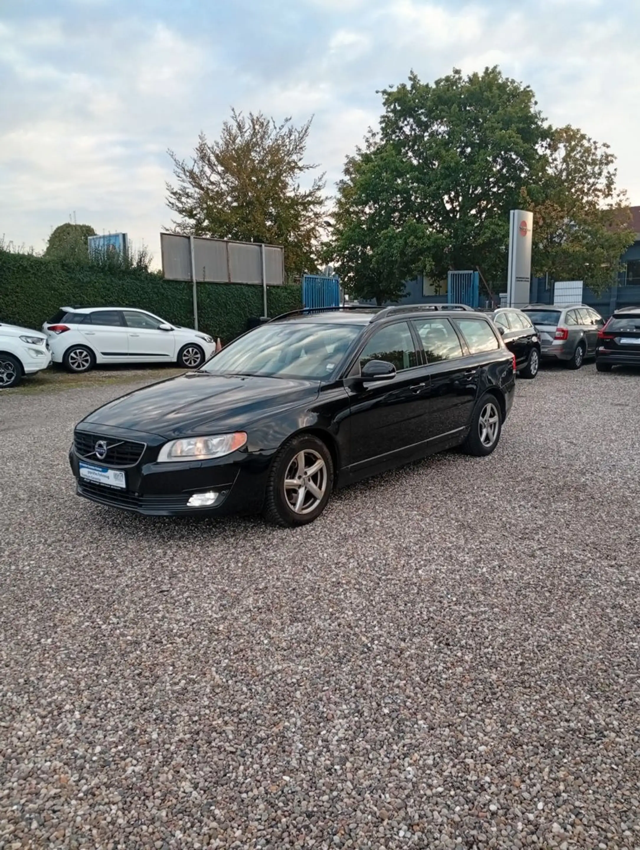Volvo V70 D3 Black Edition.Automatik.Klima.Navi.Leder. — photo 2