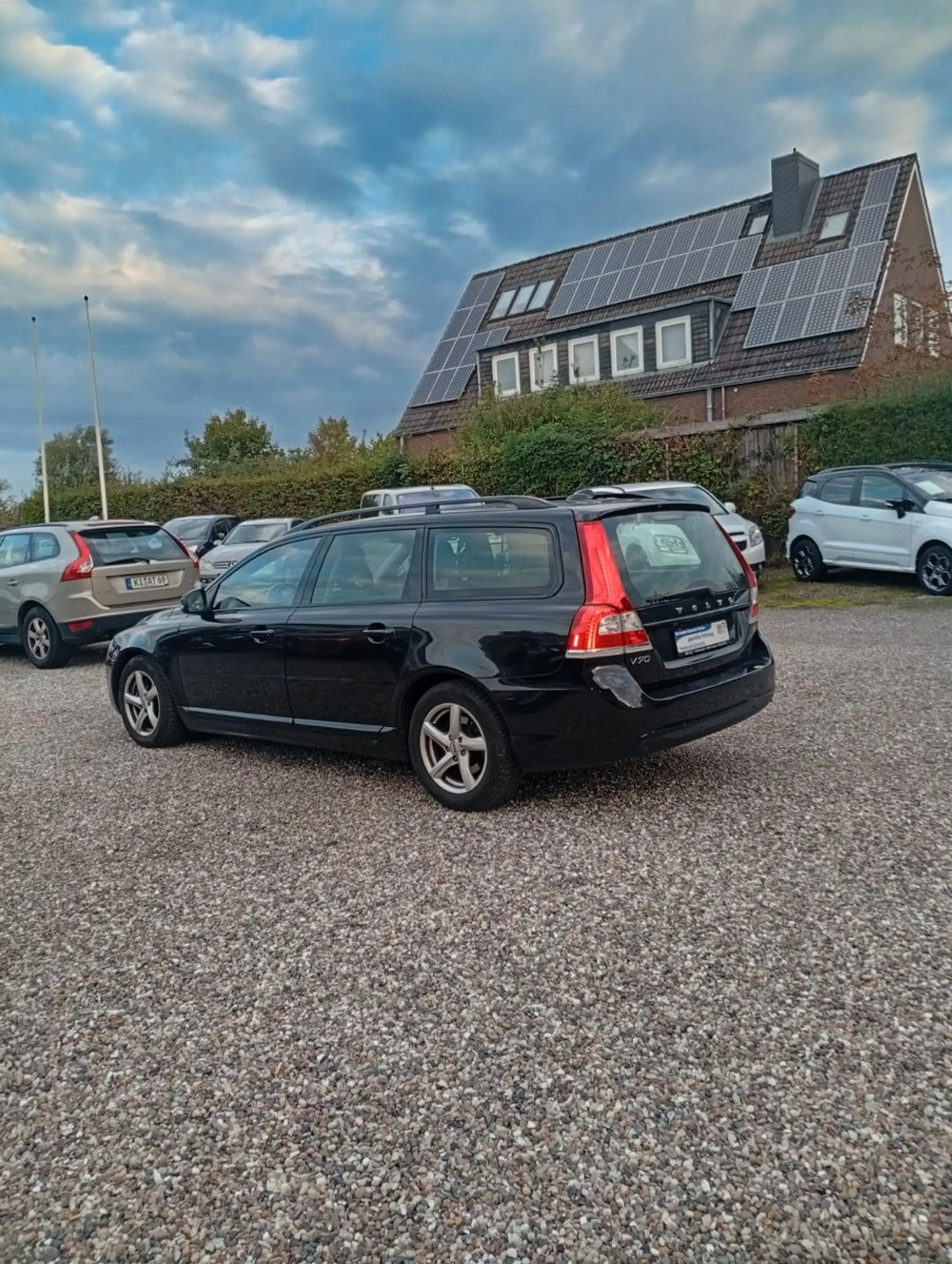 Volvo V70 D3 Black Edition.Automatik.Klima.Navi.Leder. — photo 3