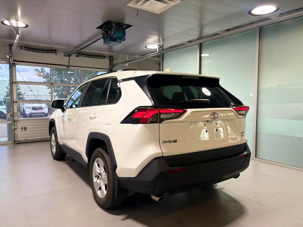 Toyota RAV 4 снимка Toyota RAV 4